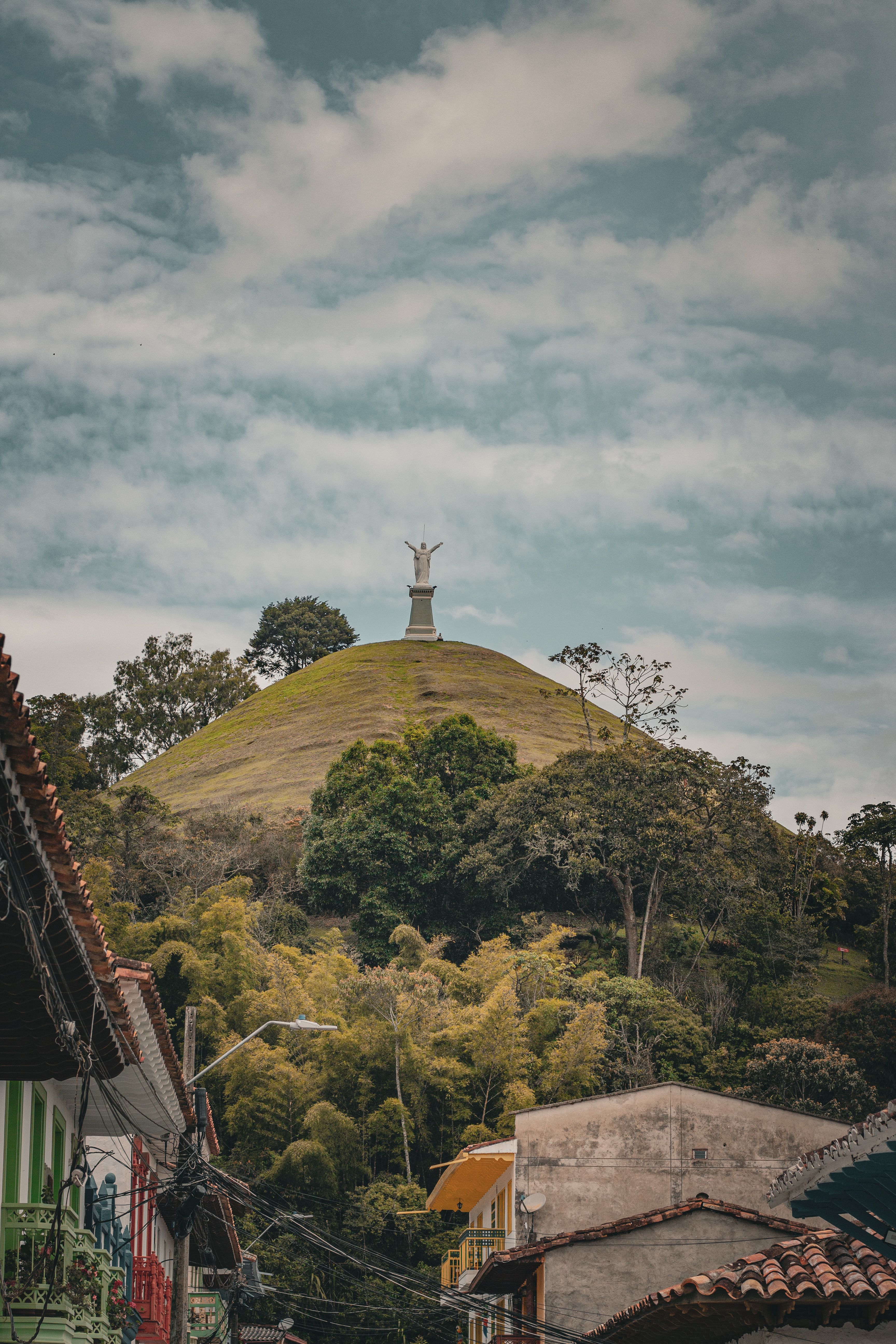 Hilltop Statue Overlooking Jericó, Colombia · Free Stock Photo