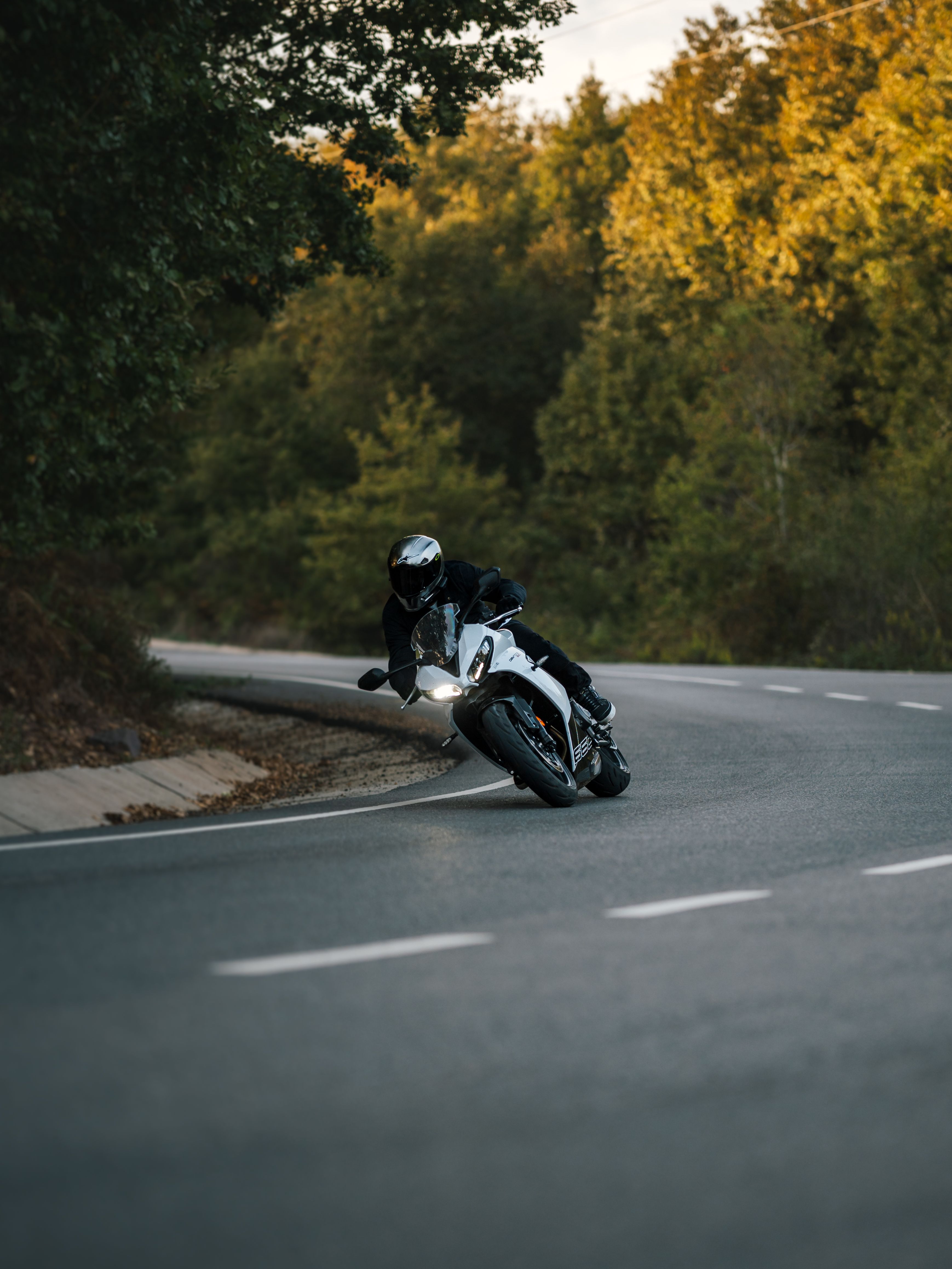 Road trip moto Balkans budget - illustration
