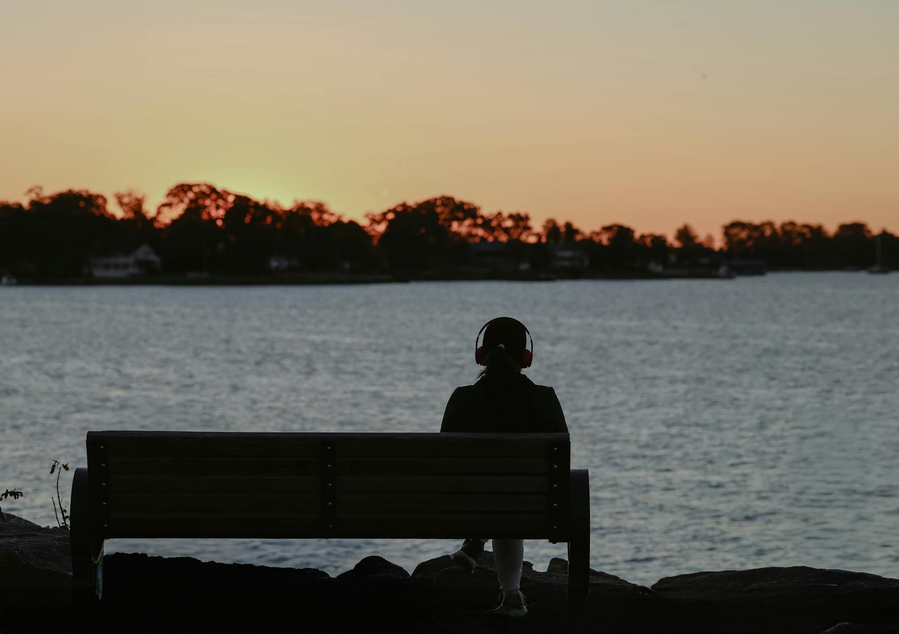 Daybreak in Cove Island Park