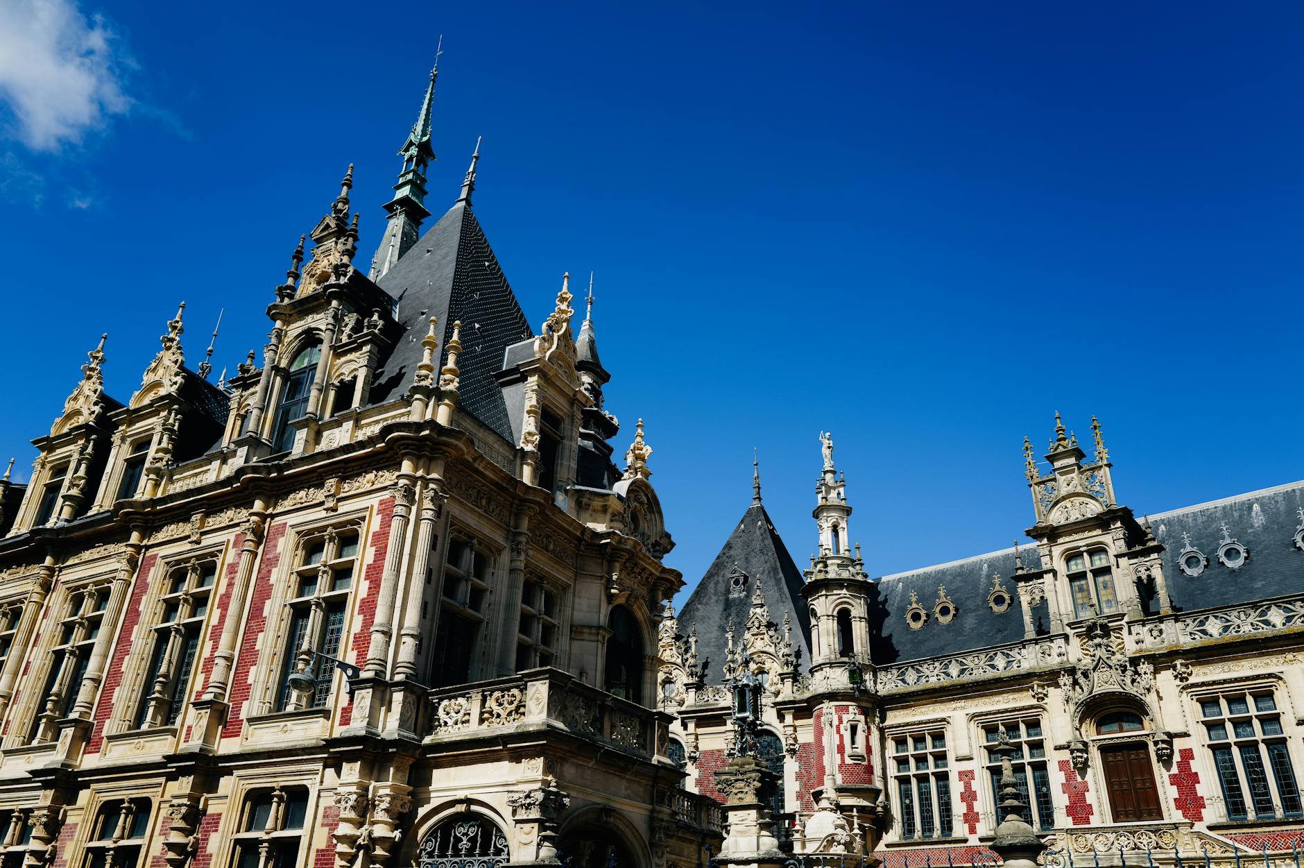 Popular sights in Normandy Landmarks in Normandy