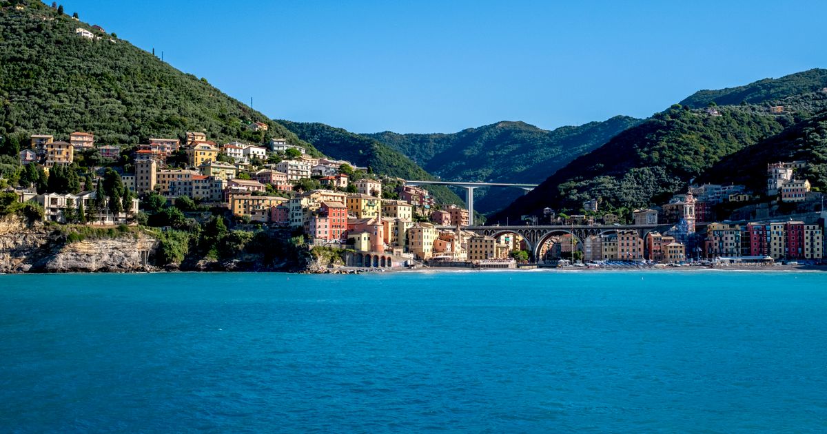 Couverture : Buying property in Sanary-sur-Mer as a non-resident: a foreigner's guide