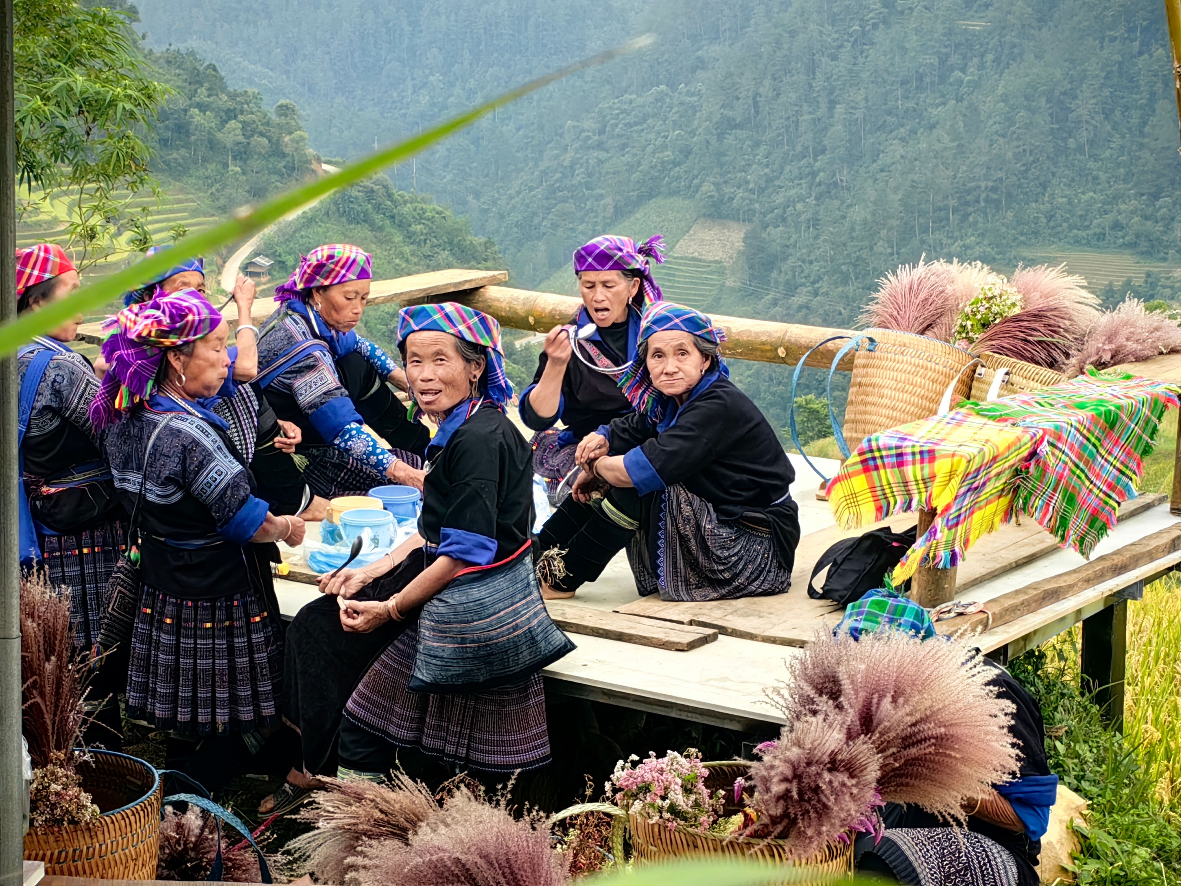 Hmong Women on Vietnam Rice Terraces · Free Stock Photo