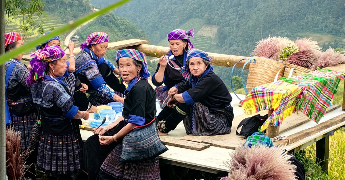 Hmong Sifting Rice Hmong Women on Vietnam Rice Terraces · Free Stock Photo