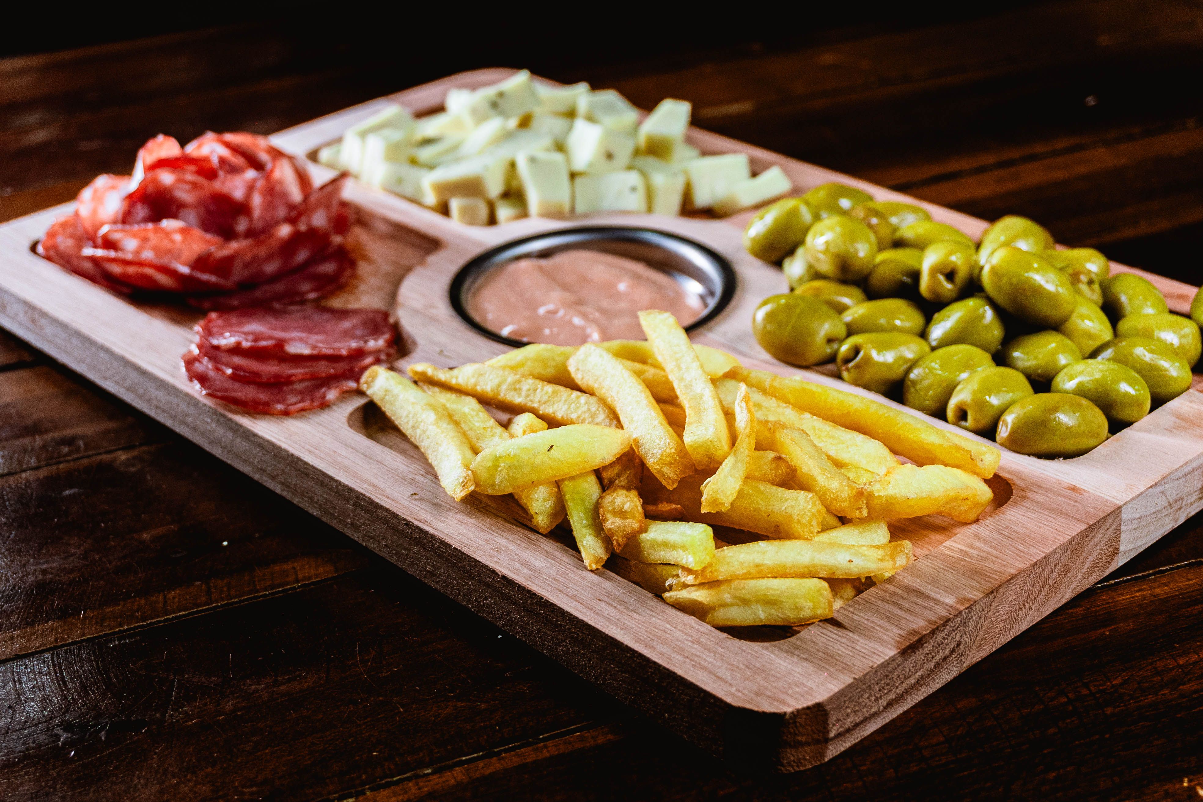 The Snack Plate Revolution: How Casual Grazing Is Redefining Modern Dinner