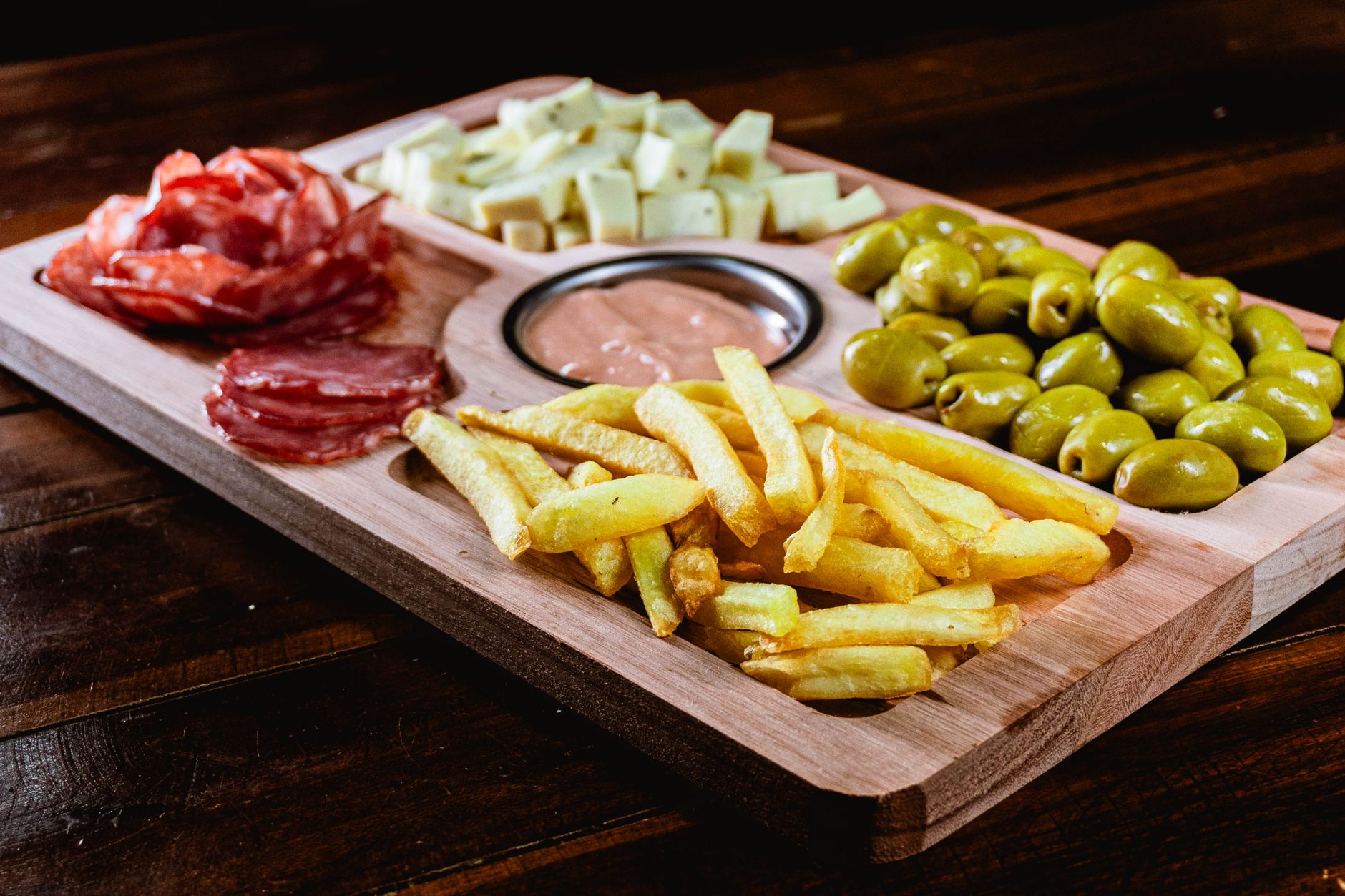 The Snack Plate Revolution: How Casual Grazing Is Redefining Modern Dinner