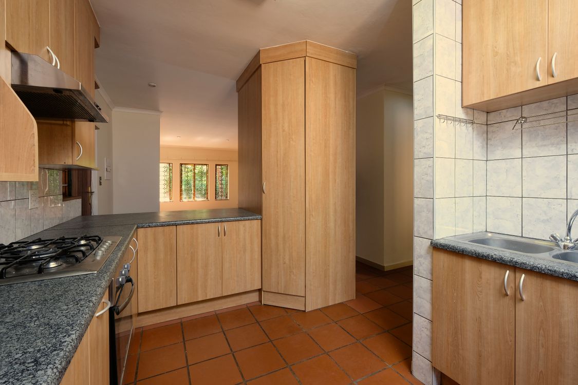 Modern dream kitchen with natural light Cozy modern kitchen with natural light and beautiful design details