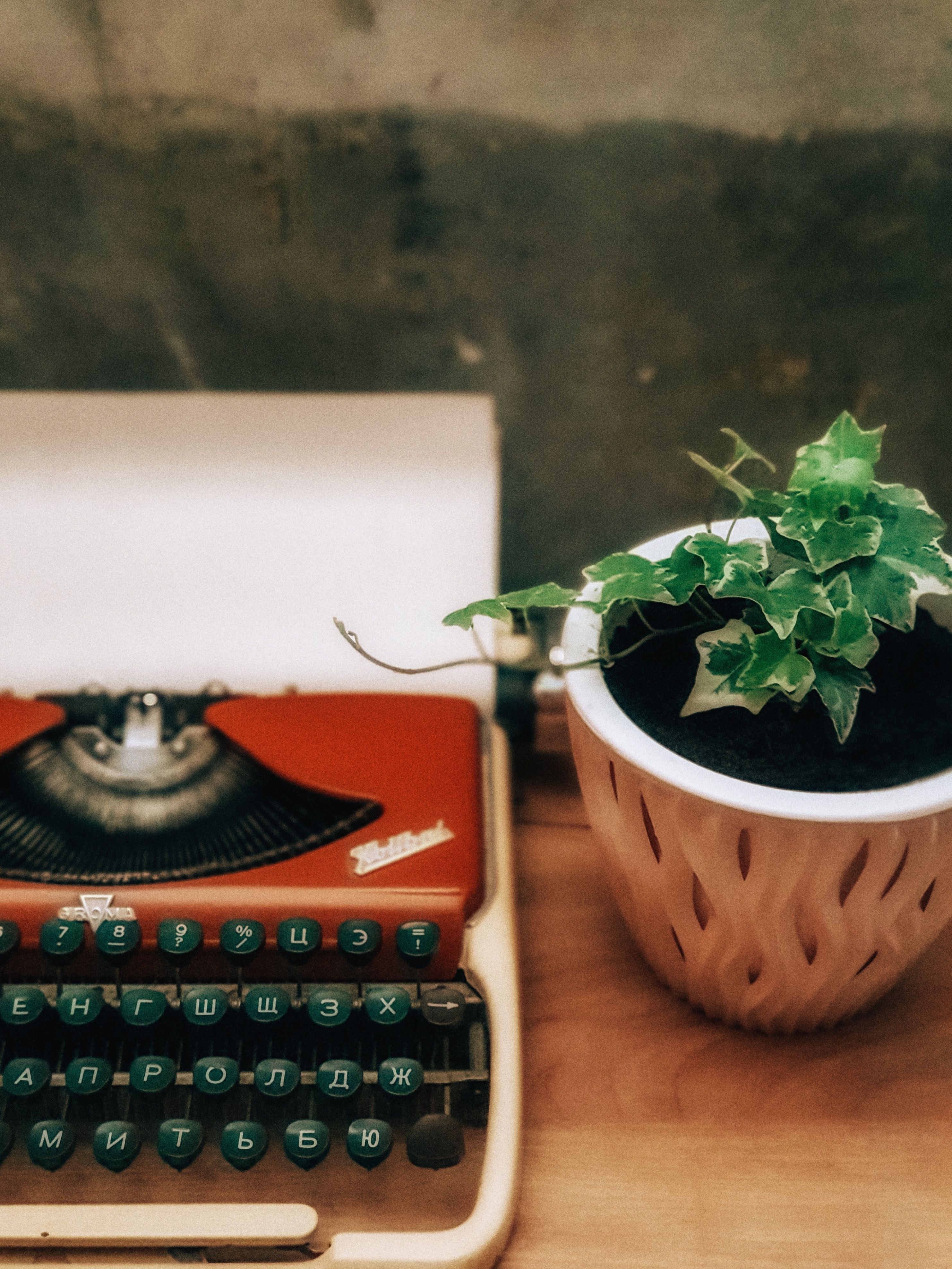 8 Key Secrets To Consistently Getting Tons Of Free Publicity