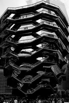 纽约市这艘船的黑白照片令人惊叹