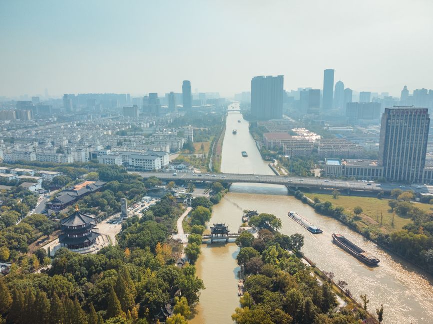 Yangzhou — Grand Canal Waterfront (大运河)