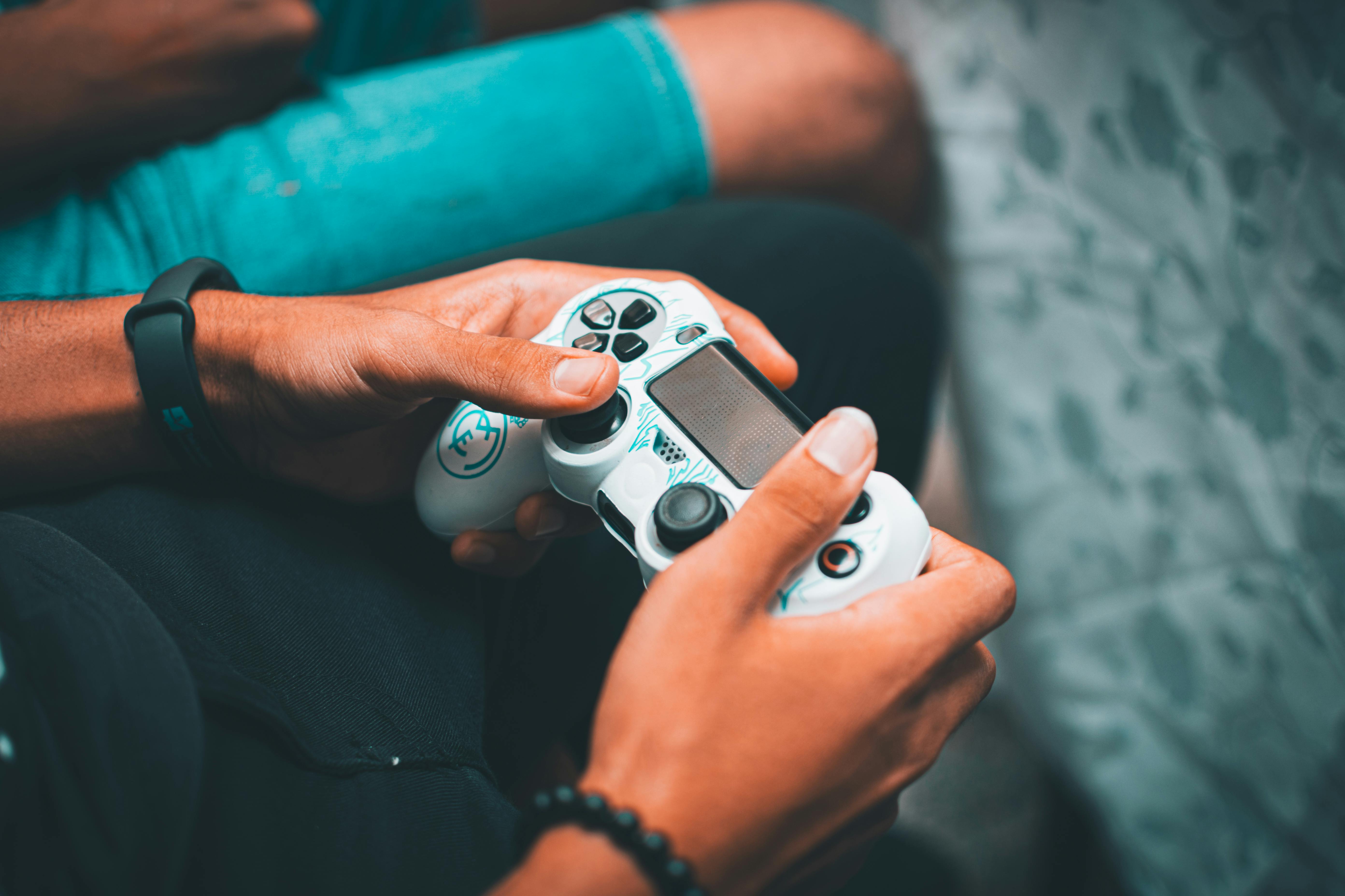 The Best (and Worst) Gaming Hardware Brands According to Real Gamers — Photo by Mahmoud Yahyaoui on Pexels