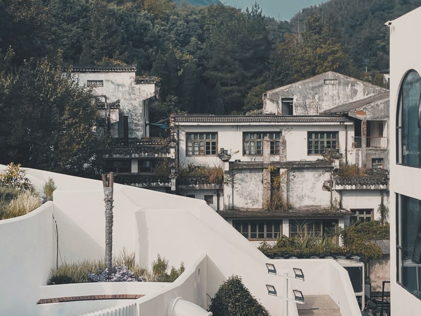 Tunxi & Huizhou Old Street Anhui — Tunxi — The Gateway to Huizhou Culture