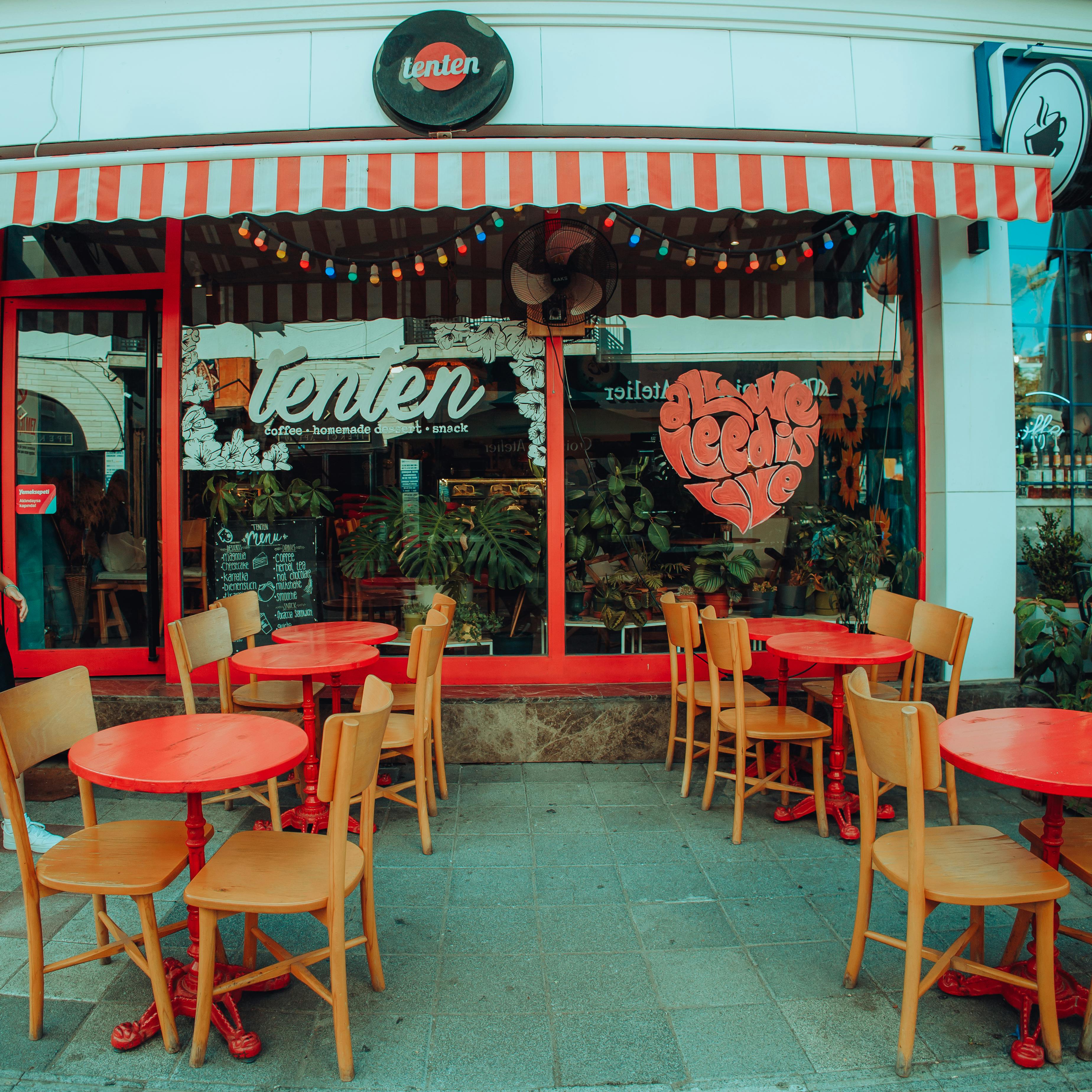 Charming Outdoor Café with Bright Seating