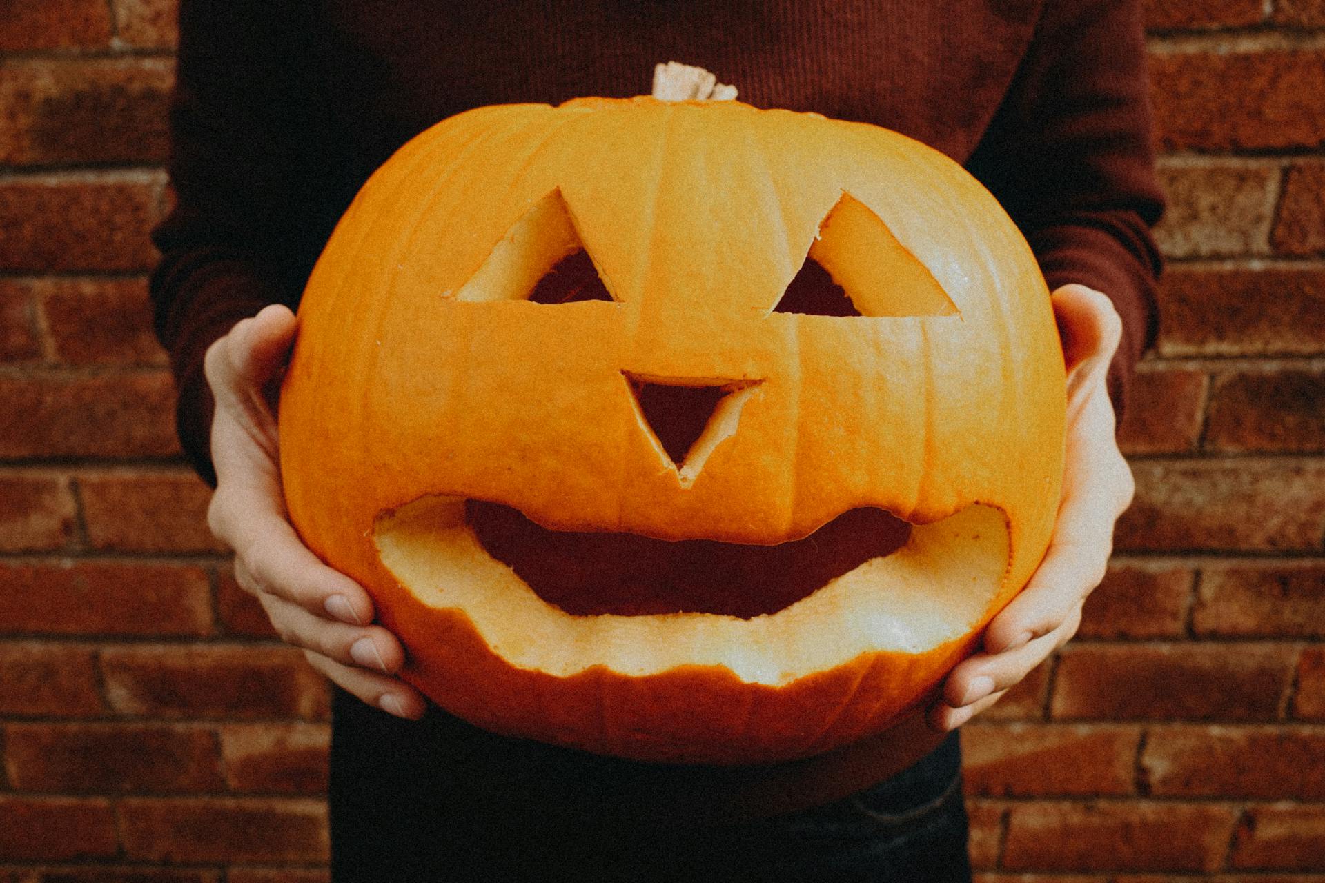 Free stock photo of carved pumpkin, halloween, jack o lantern