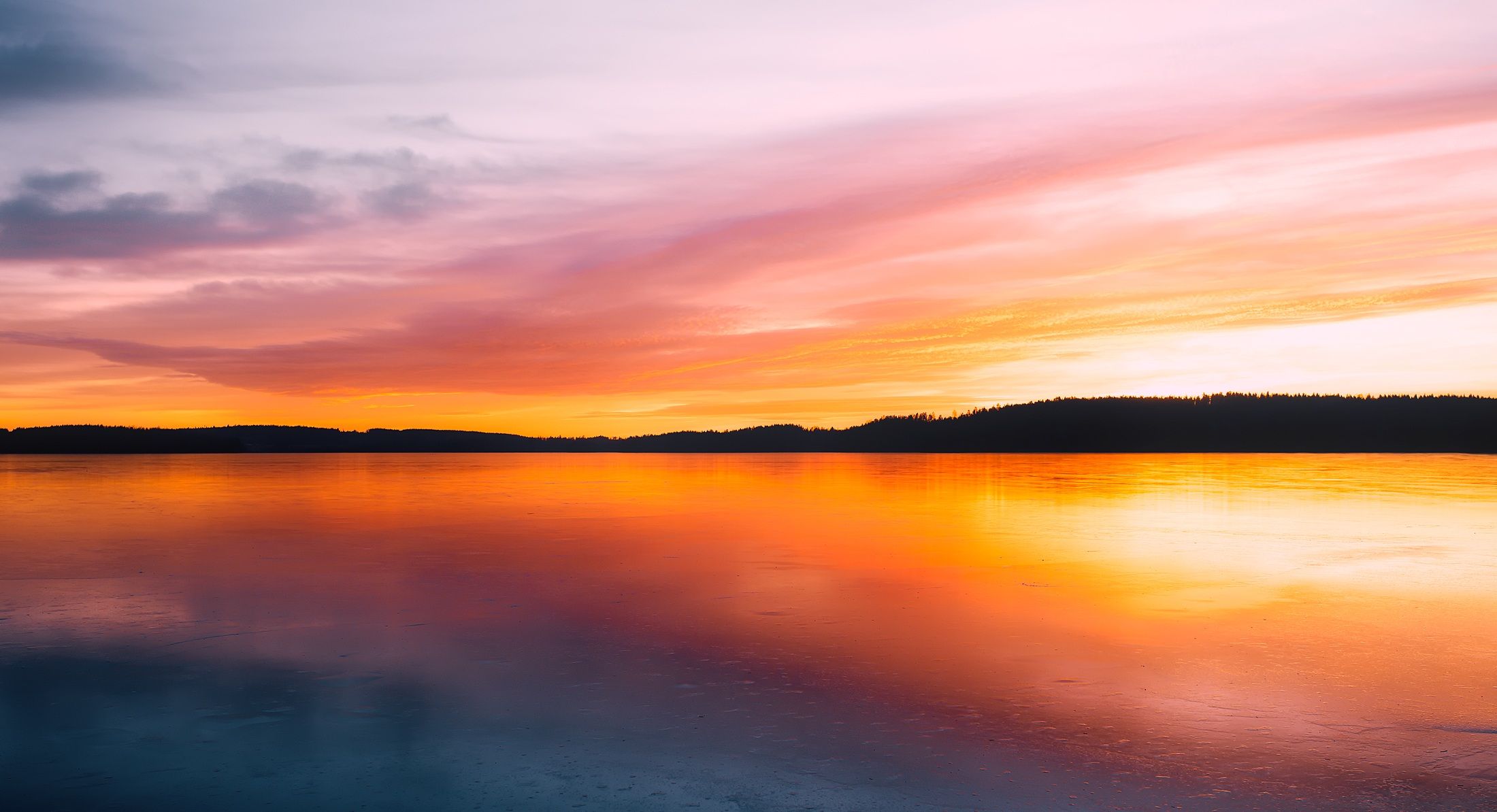 Body of Water Beside Mountain during Golden Hour · Free Stock Photo