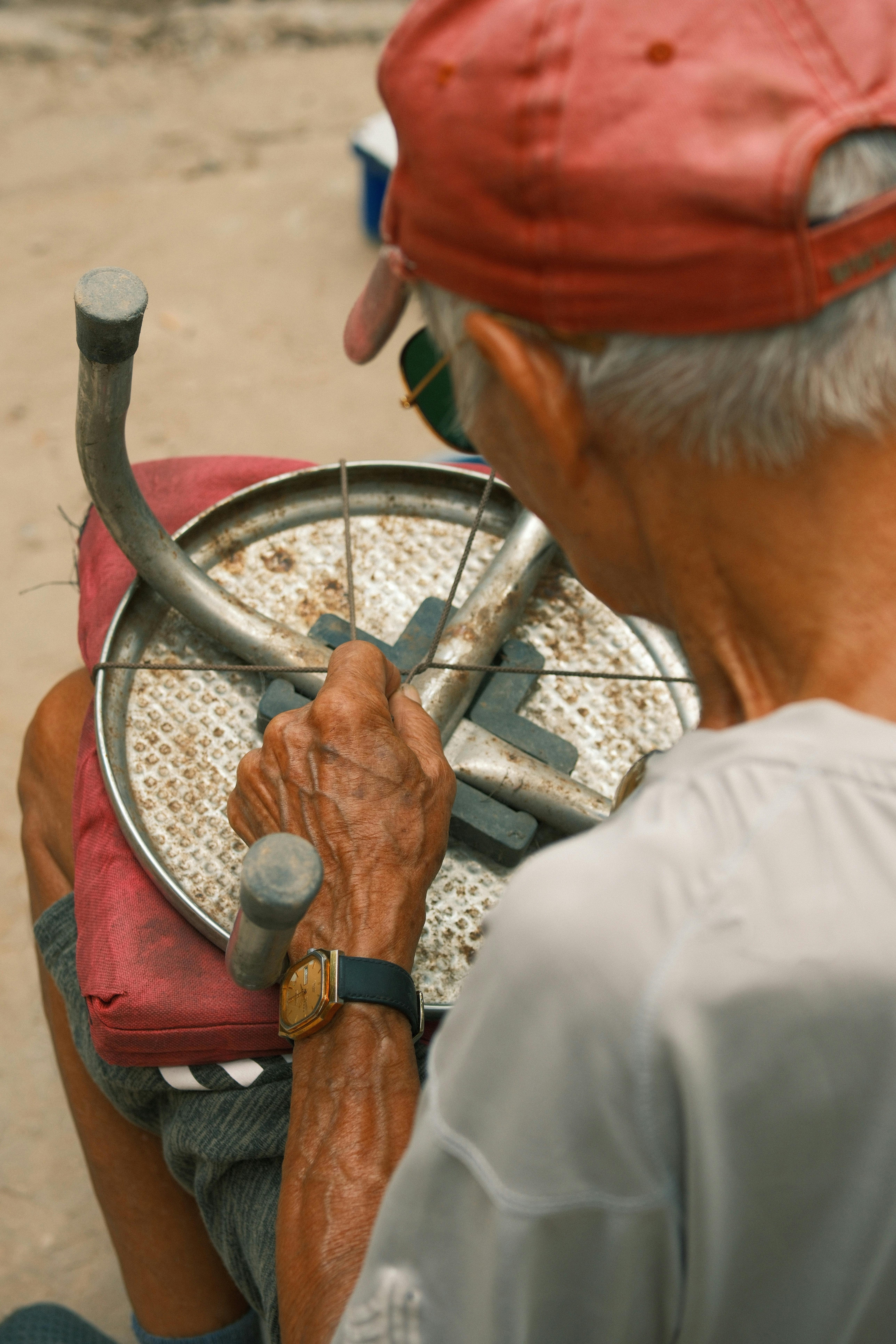 How Do I Check And Replace The Hoverboards Charging Port?