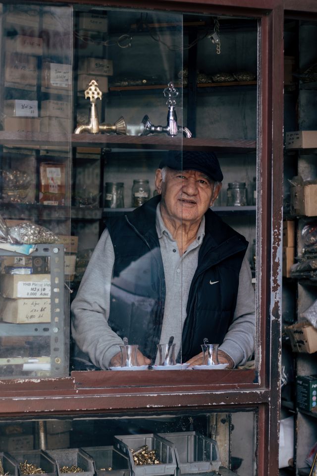 철물점 웹사이트 — örnek tasarım