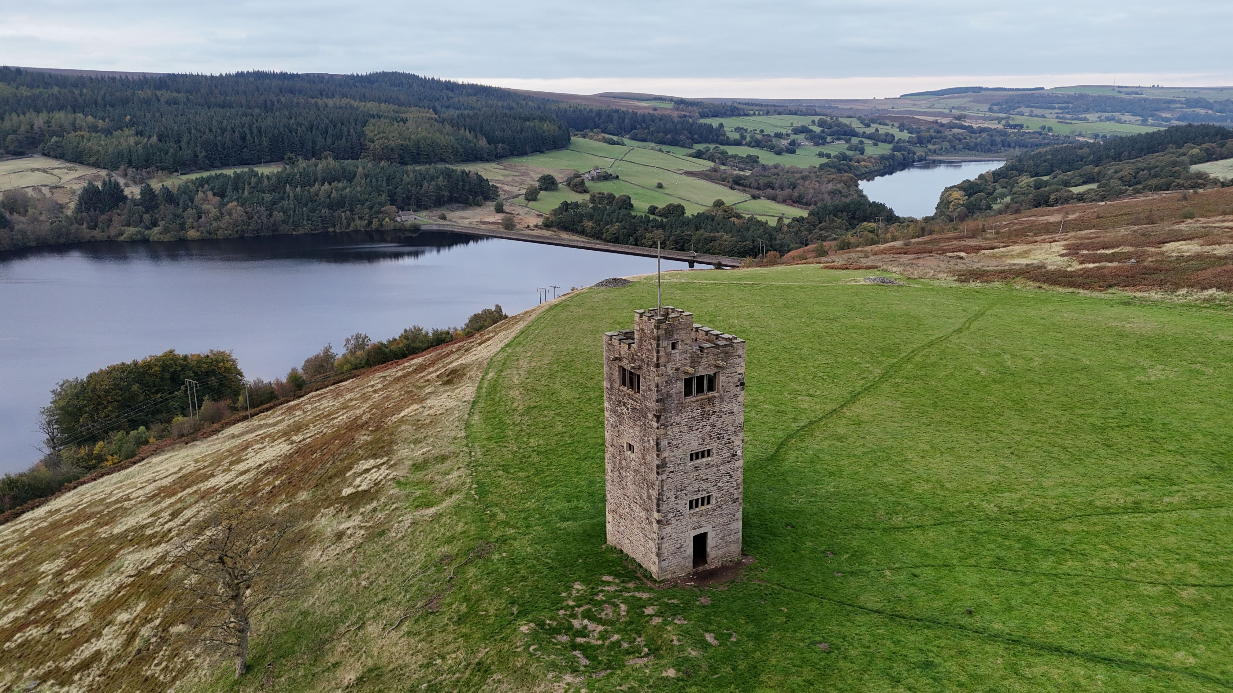 Solomon's Temple, Grin Low Hill