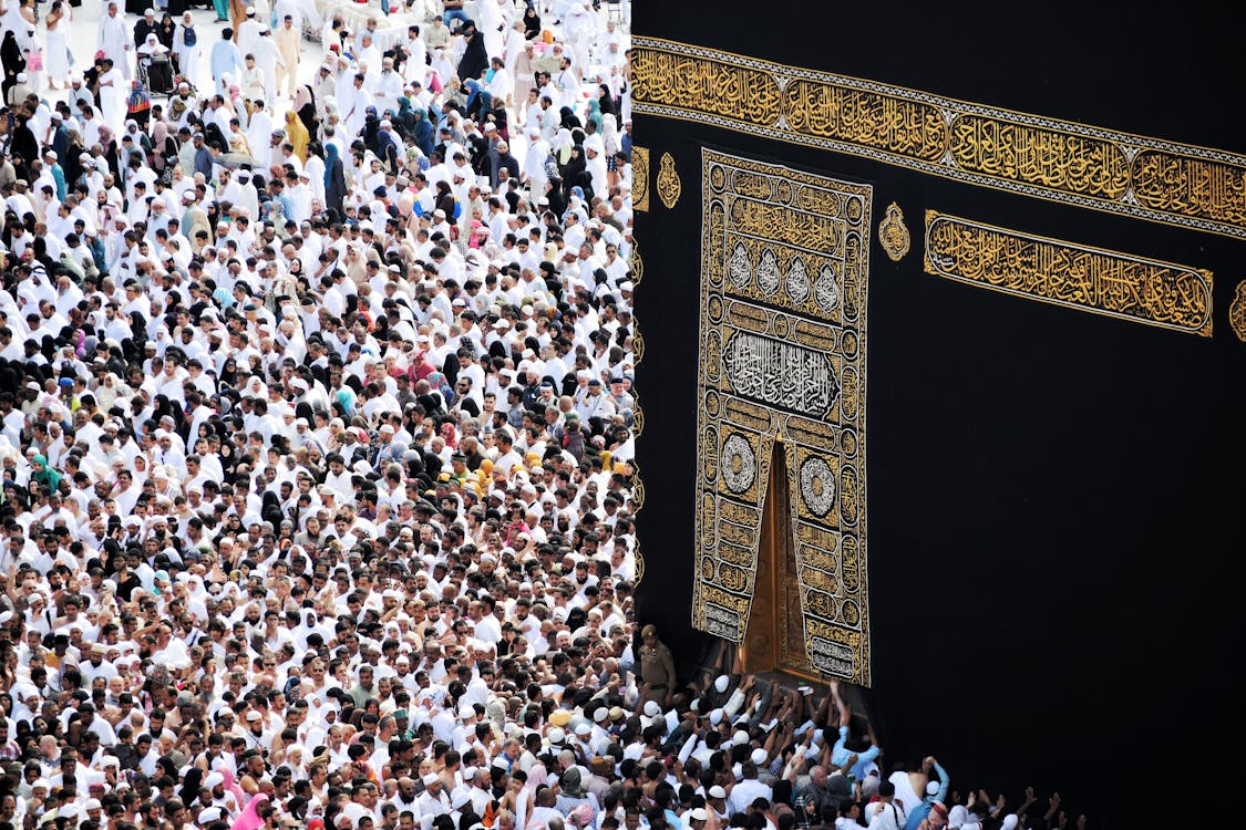 Gratis Orang Berkumpul Di Dekat Ka'bah, Mekkah, Arab Saudi Foto Stok