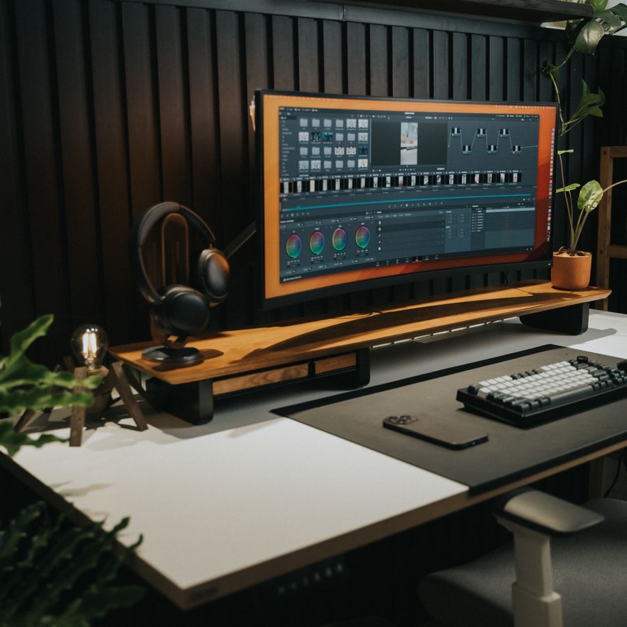 Zenith Monitor Riser