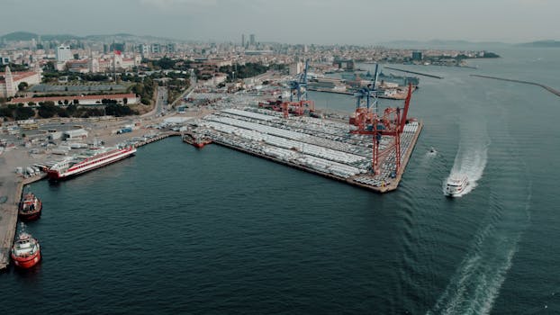 Aerial view of a busy container terminal and seaport in İstanbul, Türkiye.