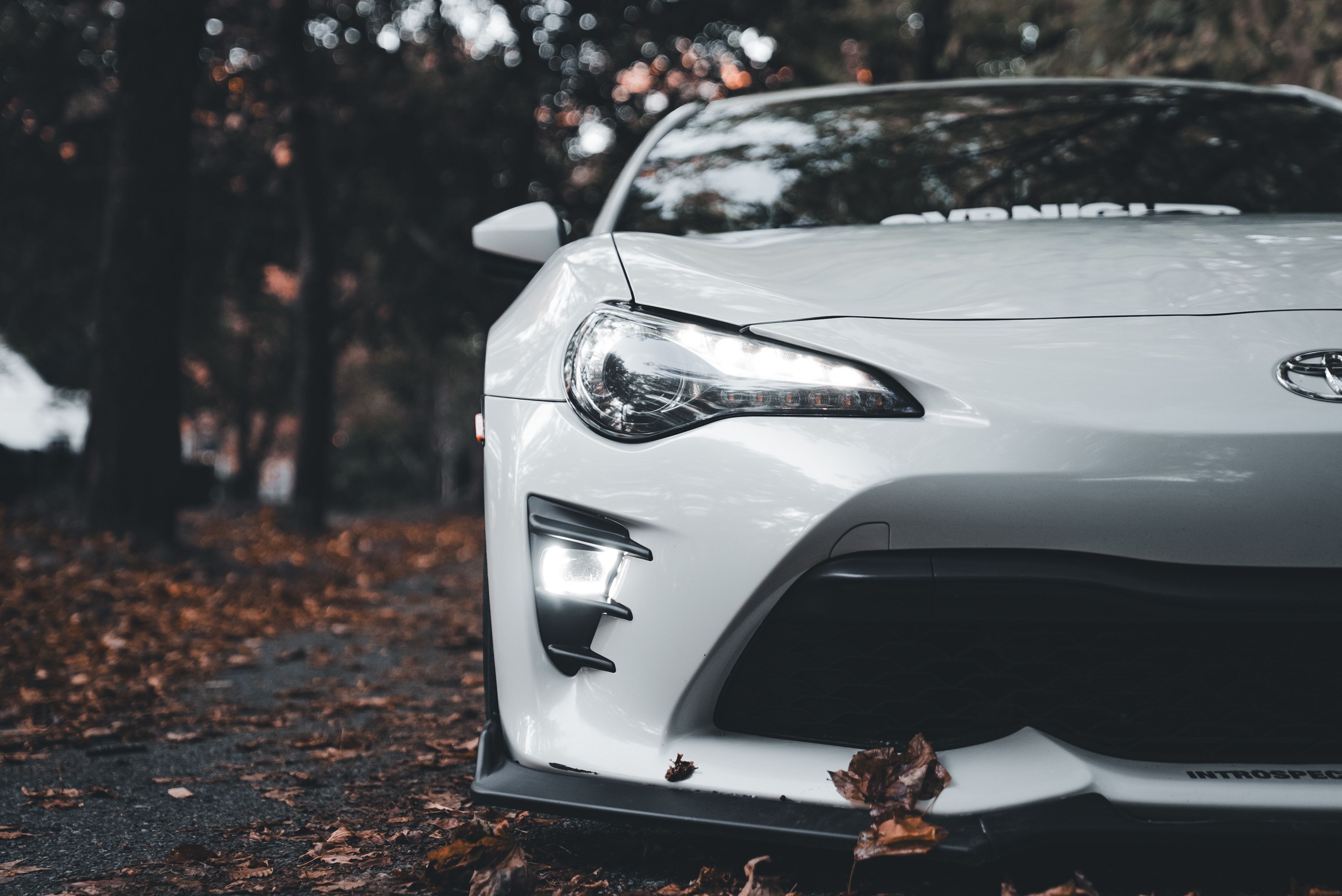 safety recalls toyota safety recalls check — Photo by Erik Mclean on Pexels