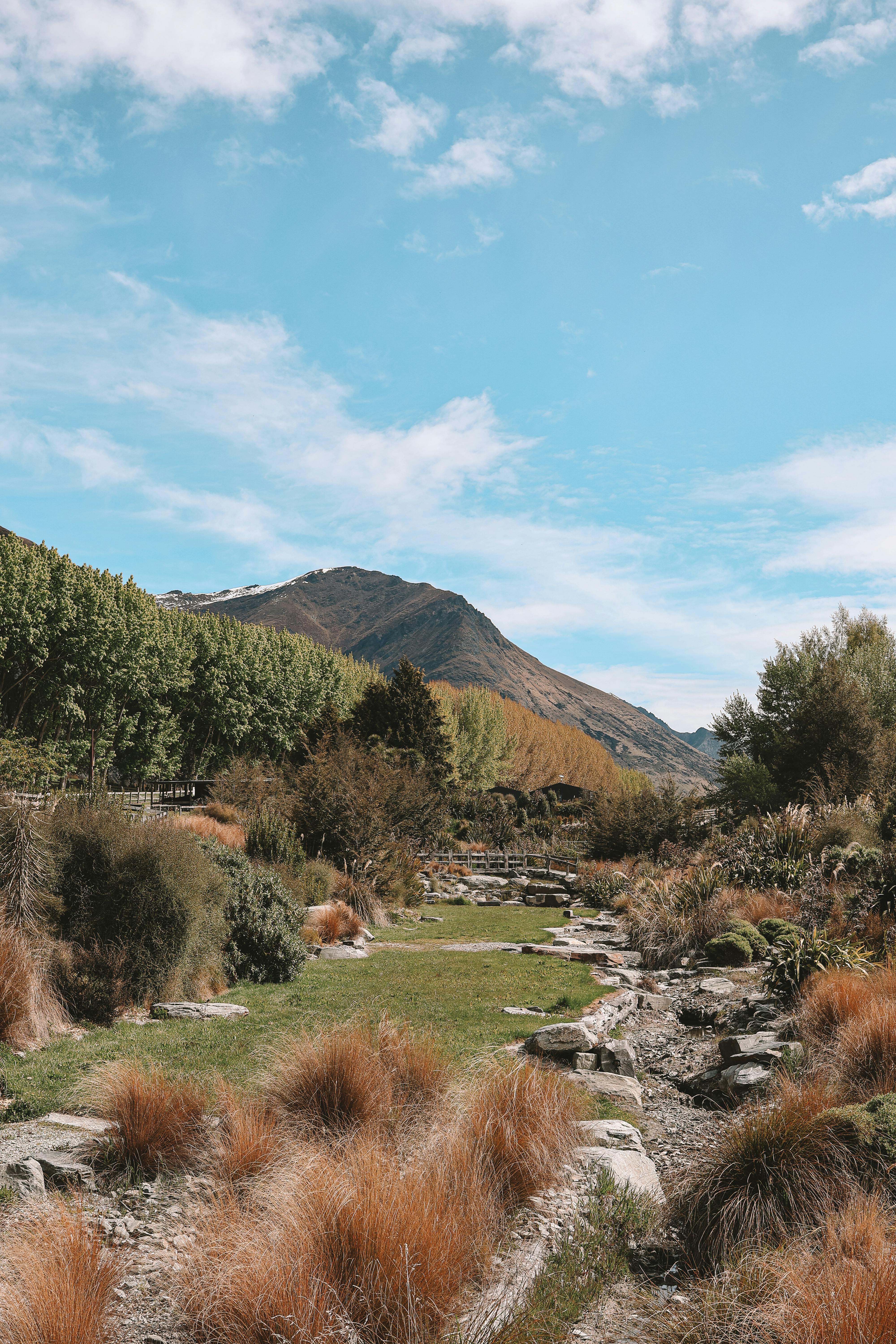 Stunning Landscape in Queenstown, New Zealand · Free Stock Photo