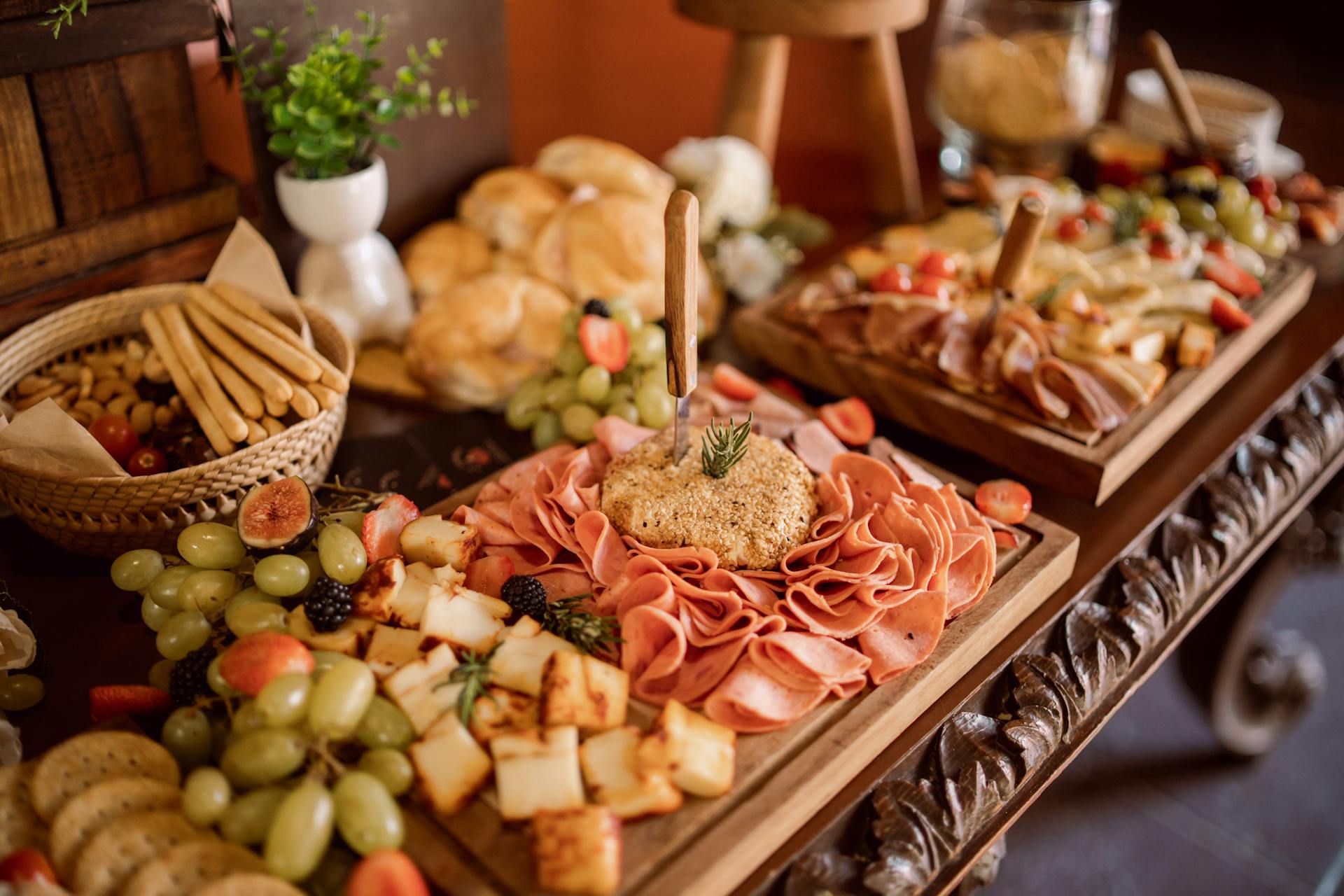 Elegant Charcuterie Board for Events and Catering