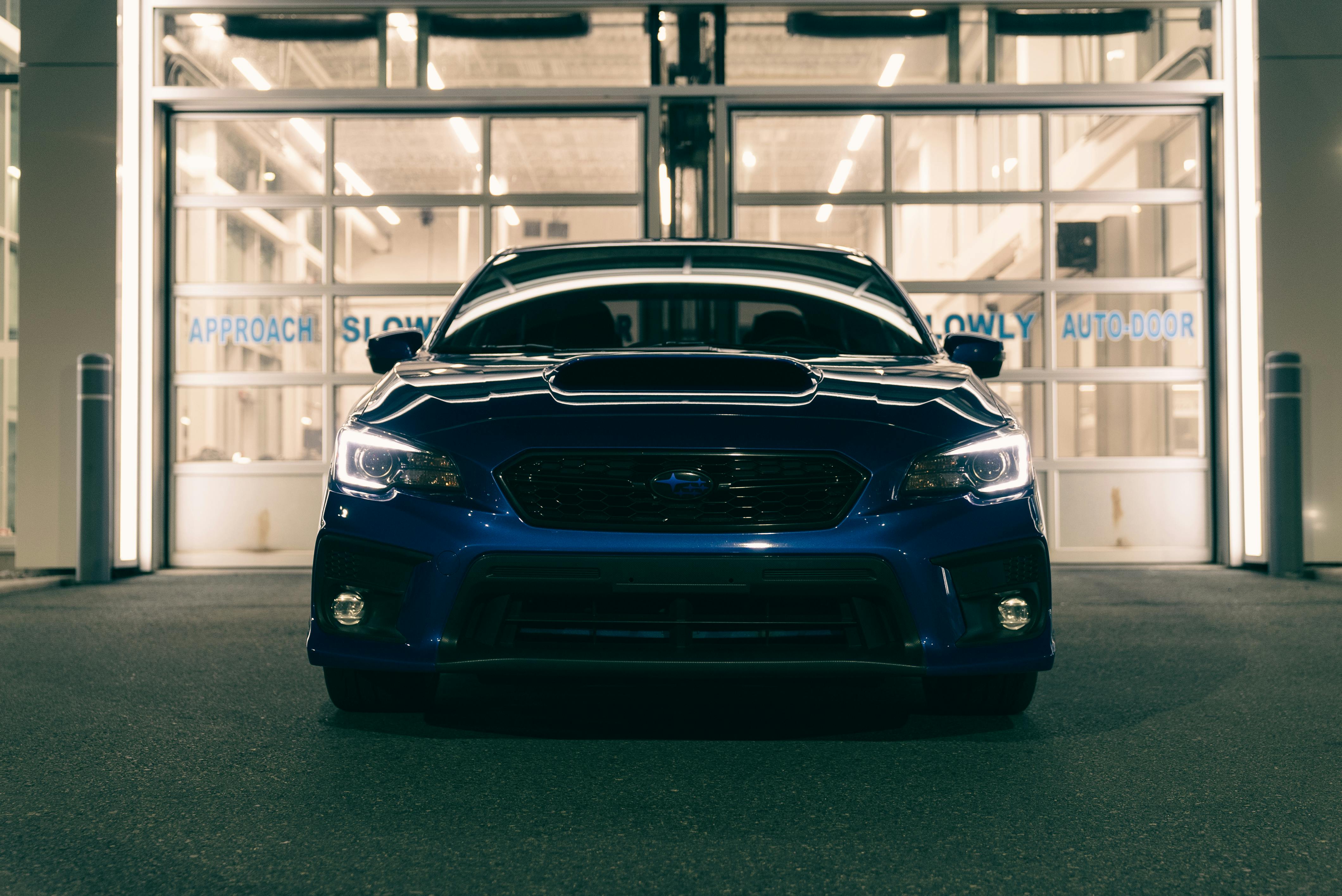 Android Auto to Expand Vehicle Control Beyond Infotainment — Photo by Erik Mclean on Pexels