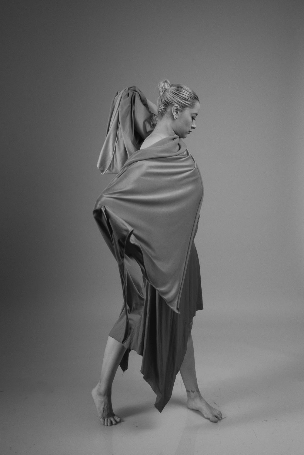 Dance Portrait Rdr Style Elegant Black and White Contemporary Dance Portrait · Free Stock Photo