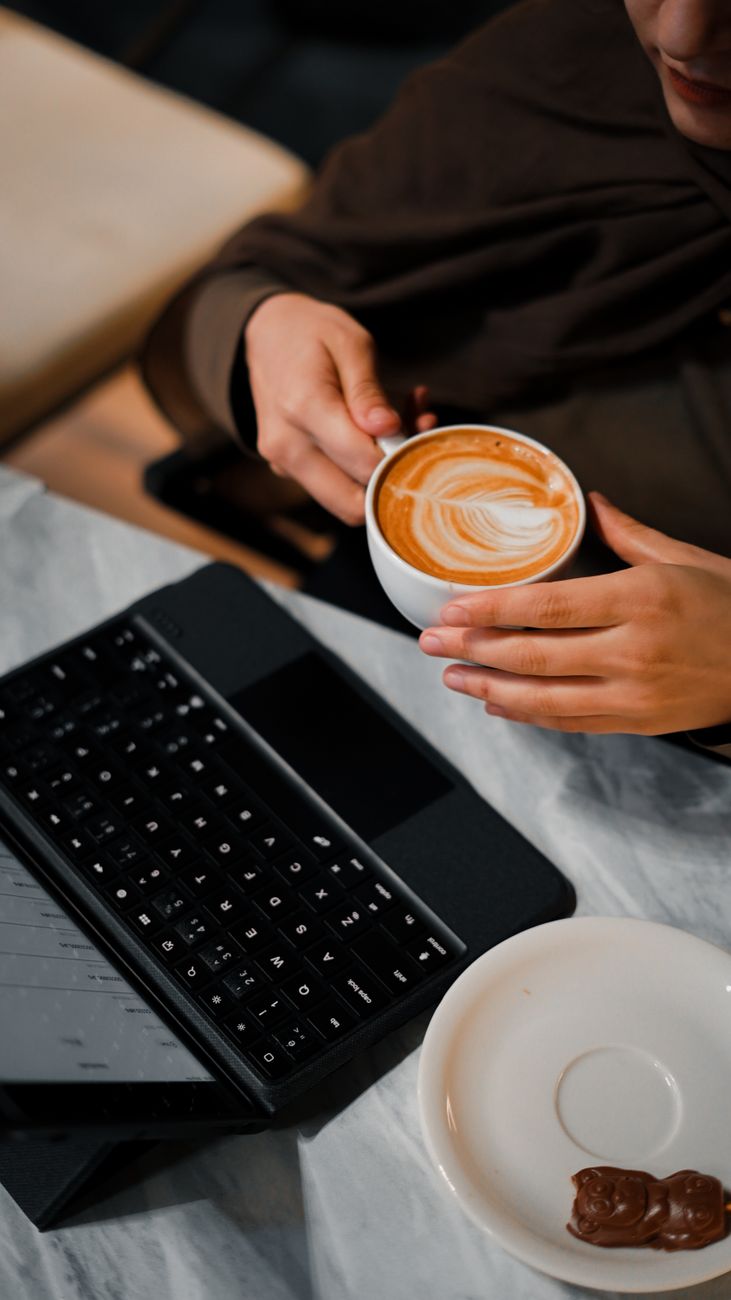 Break Into Tech Without Coding: Your Guide to a QA Career in 2025