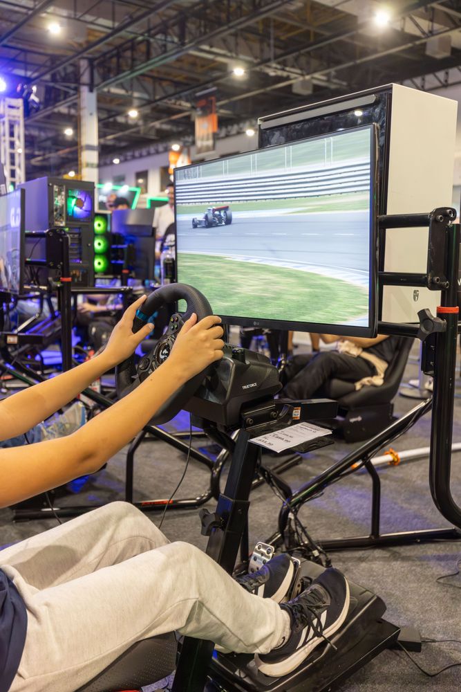 Sim Racing Photos, Download The BEST Free Sim Racing Stock Photos & HD ...