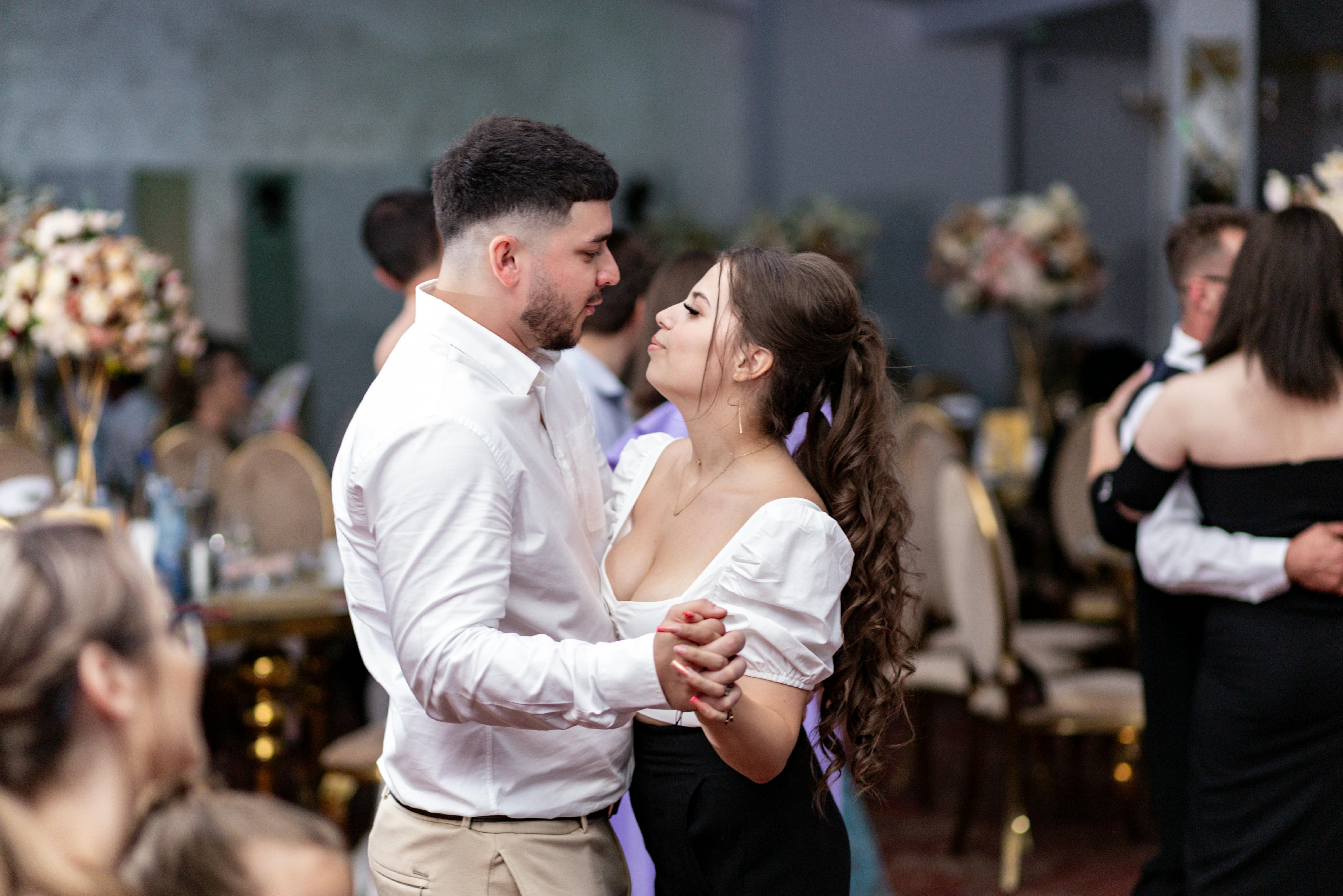 11 Common Wedding-Related Events and Parties to Know About — Photo by Foto Art Events on Pexels