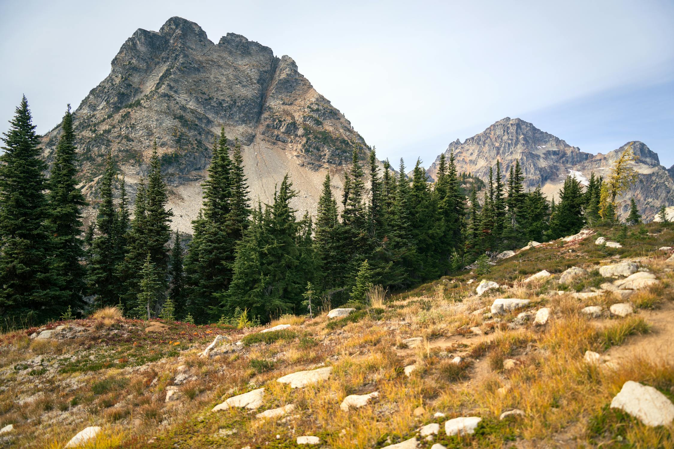 Breathtaking Autumn Landscape in North Cascades