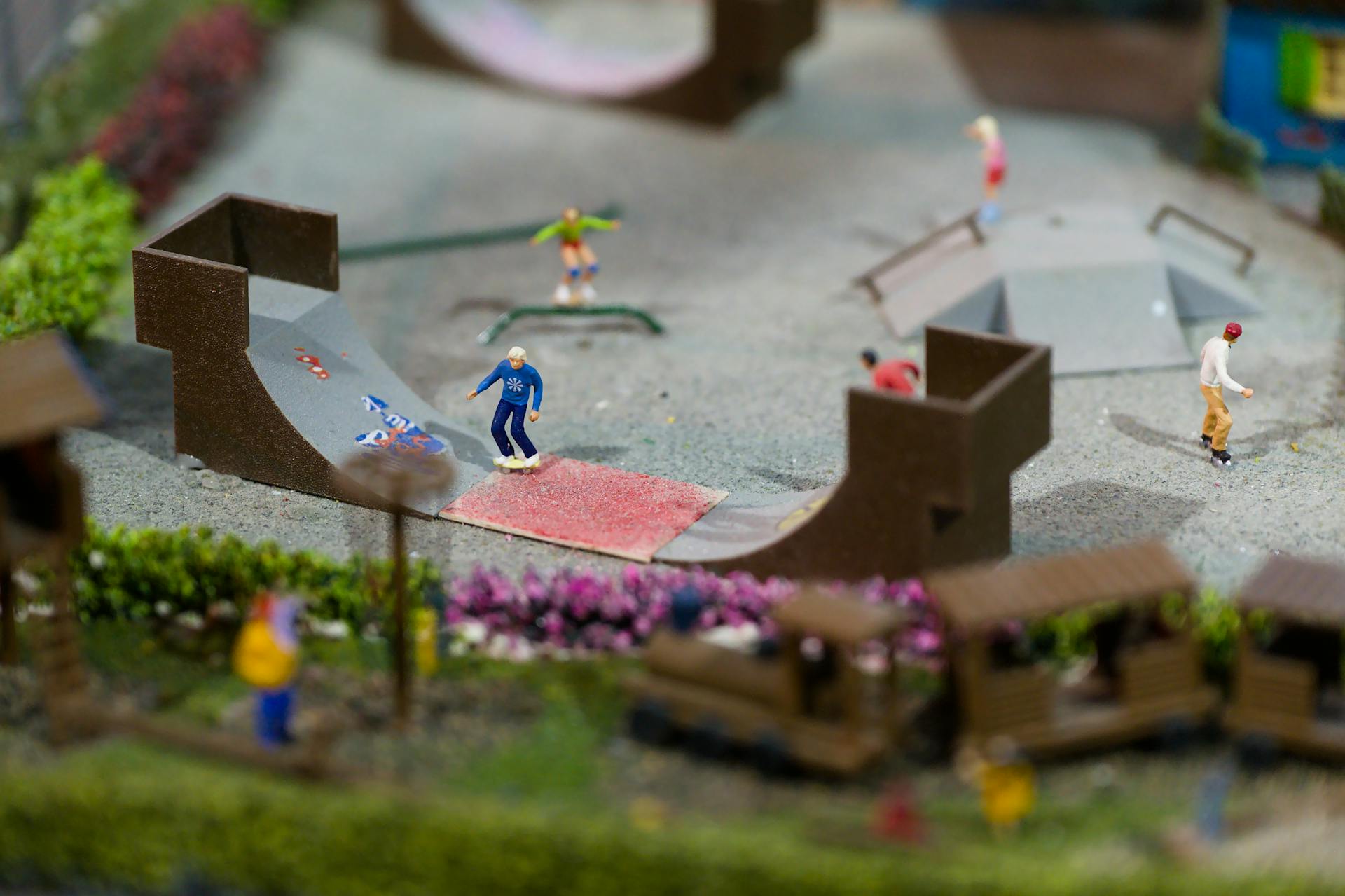 Miniature Skateboard Park Scene with Figurines