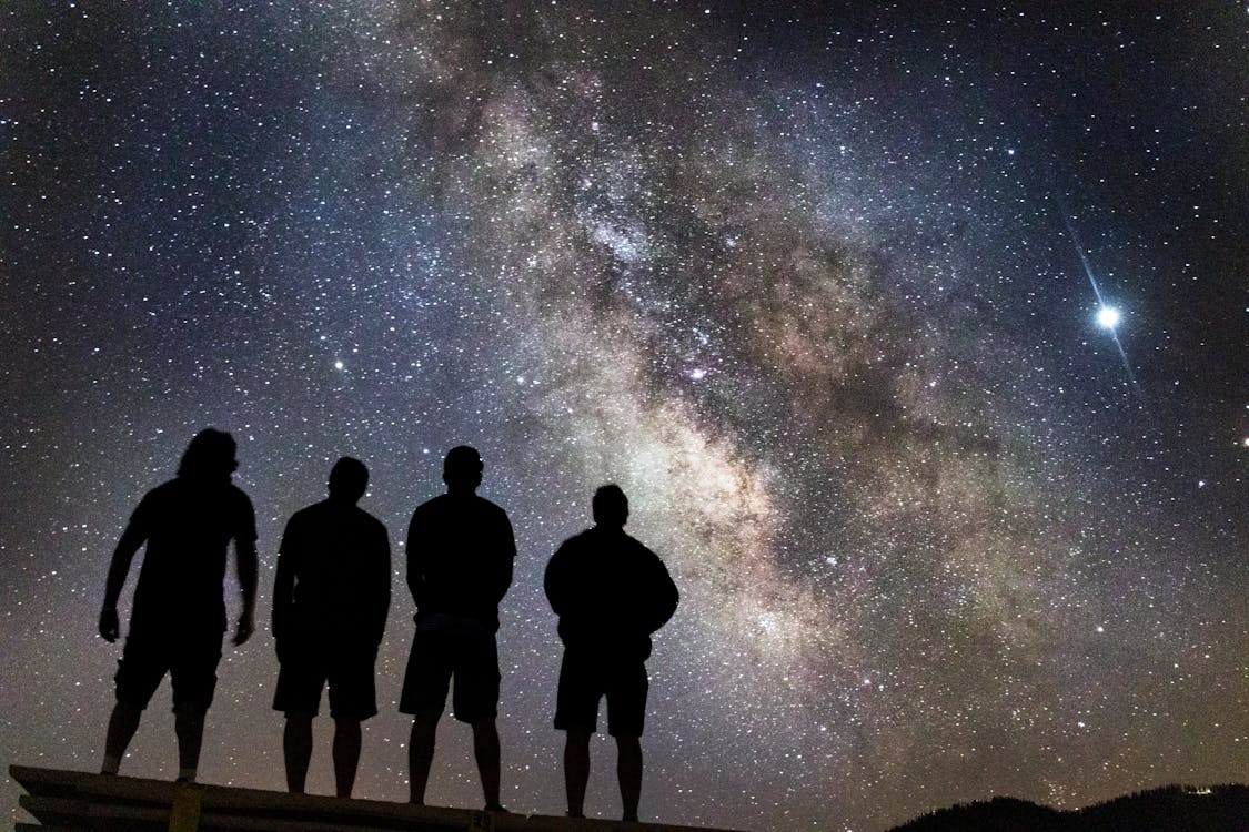 starseeds stargazing at night sky