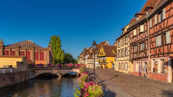 ¿La Iglesia Católica es la Ramera de Babilonia? La Verdad que los Anticatólicos Ocultan