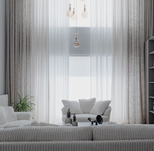 Warm Minimal staging preset — photo by Beyza Kilicdere on Pexels