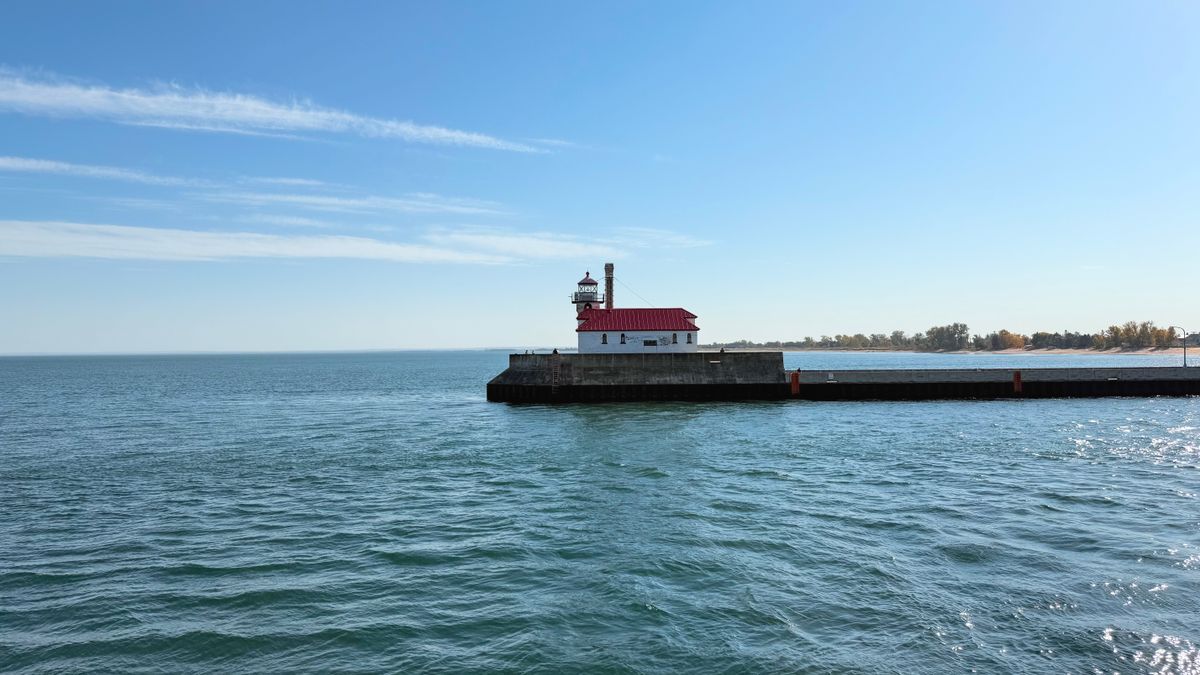 Top Milwaukee, WI Birthday Freebies With No Purchase Necessary: Safe Entry Guide