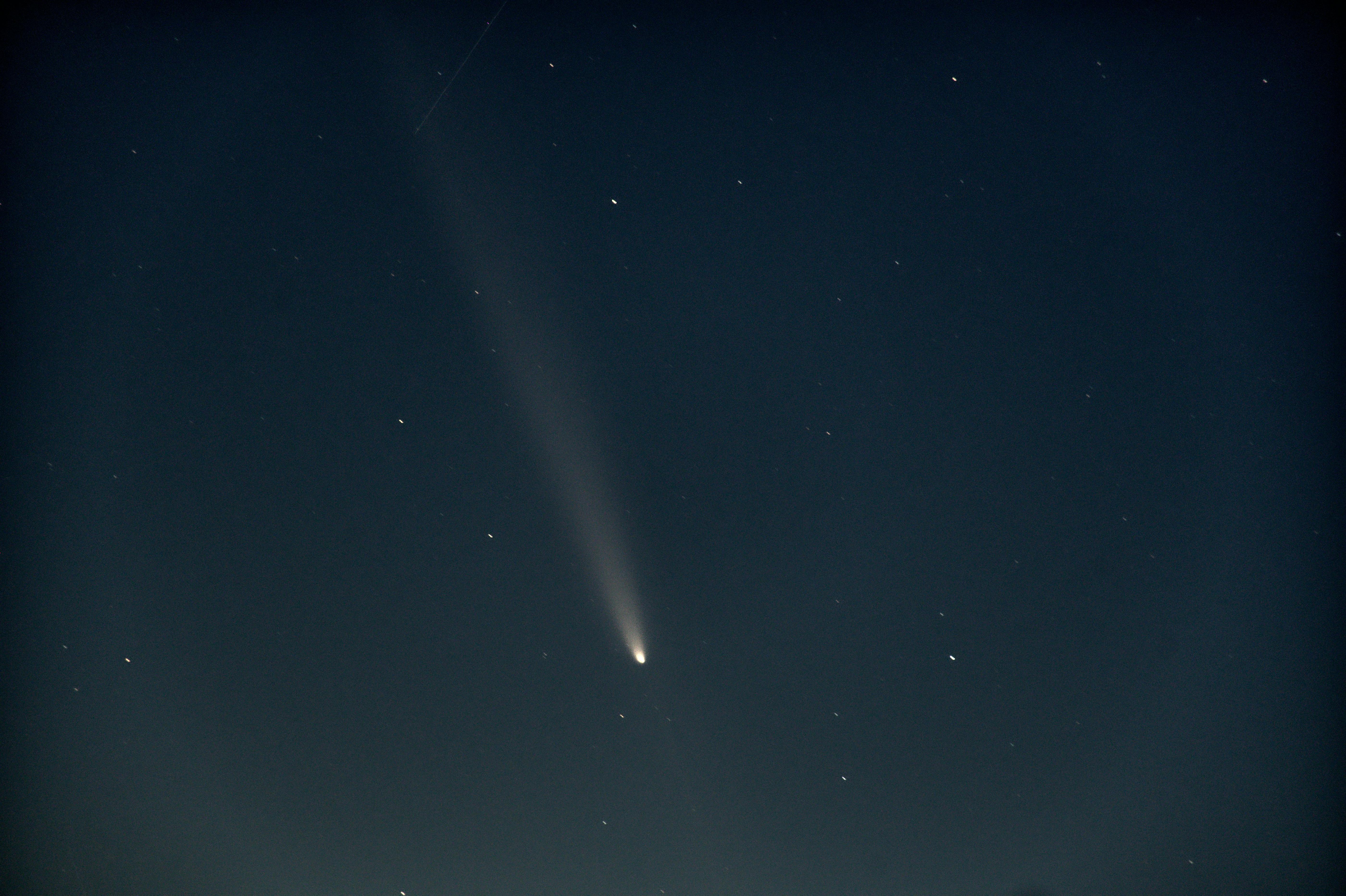 fragmentation comète ATLAS