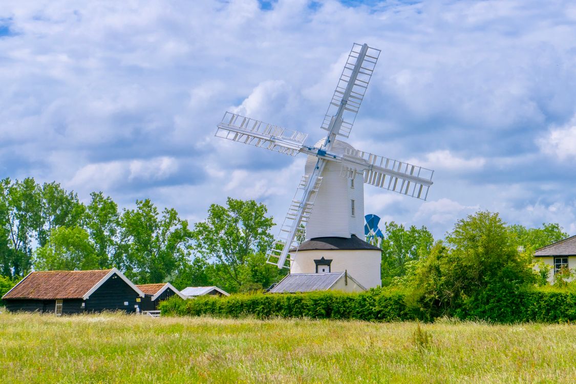 Windmill Countryside Picturesque Windmill in English Countryside · Free Stock Photo