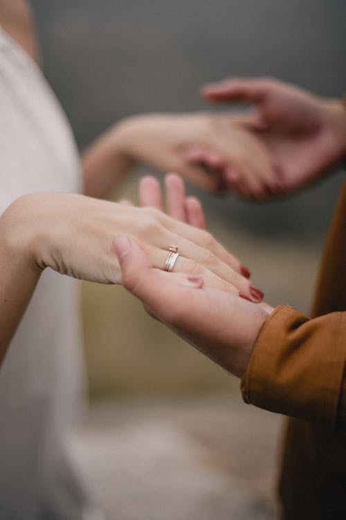 Bond Touch Reddit Photos Download The BEST Free Bond Touch Reddit Stock Photos HD Images