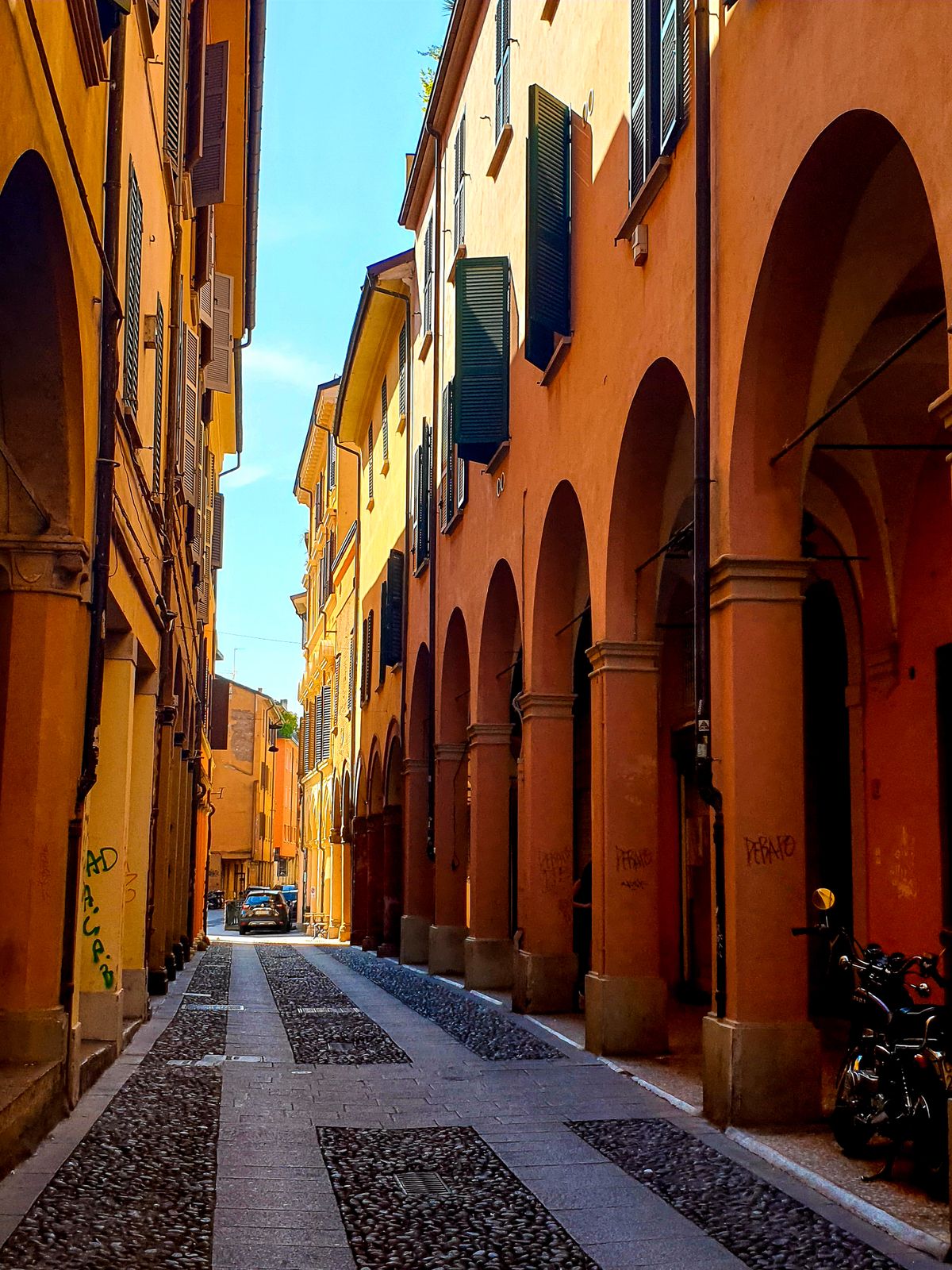 Centro Storico Bologna - porticuri