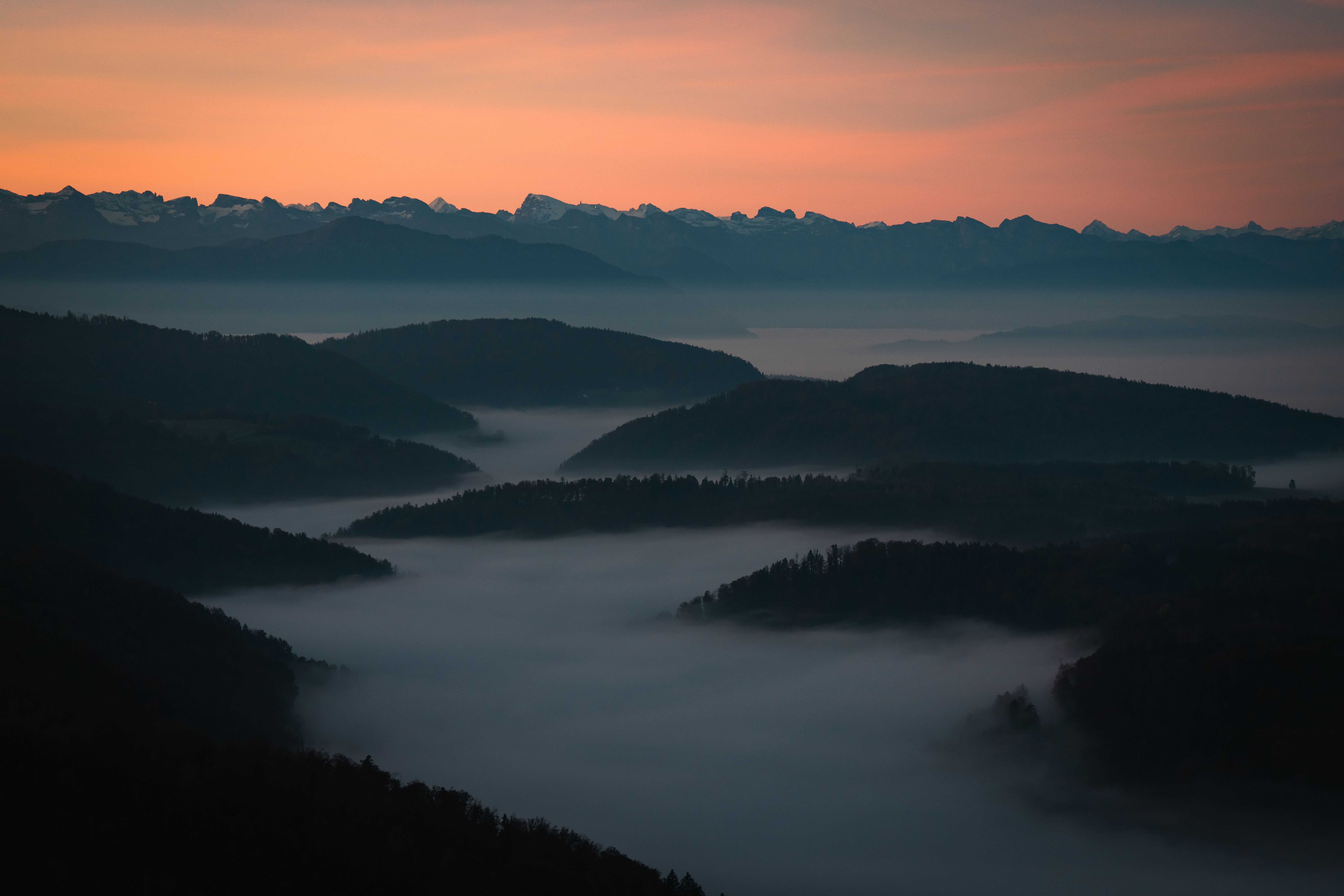 Misty Mountain Sunrise with Scenic Valley View · Free Stock Photo