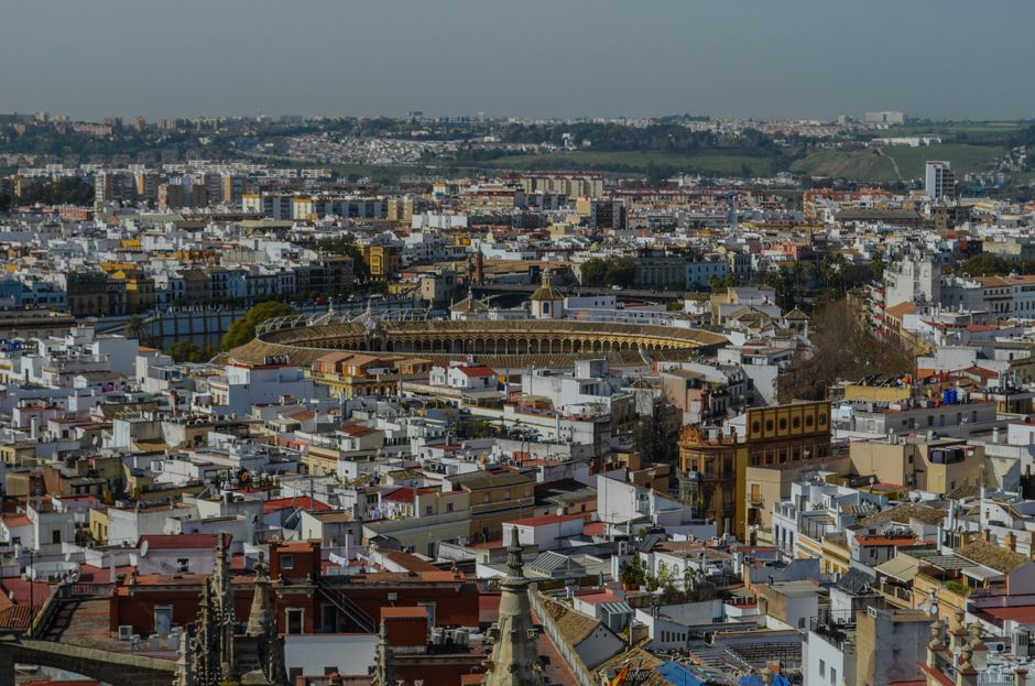 Vivir en Sevilla 2026: lo que nadie te dice hasta que ya has firmado