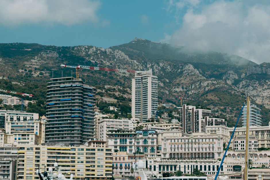 Immigrer en Monaco avec enfants : écoles, budget, démarches
