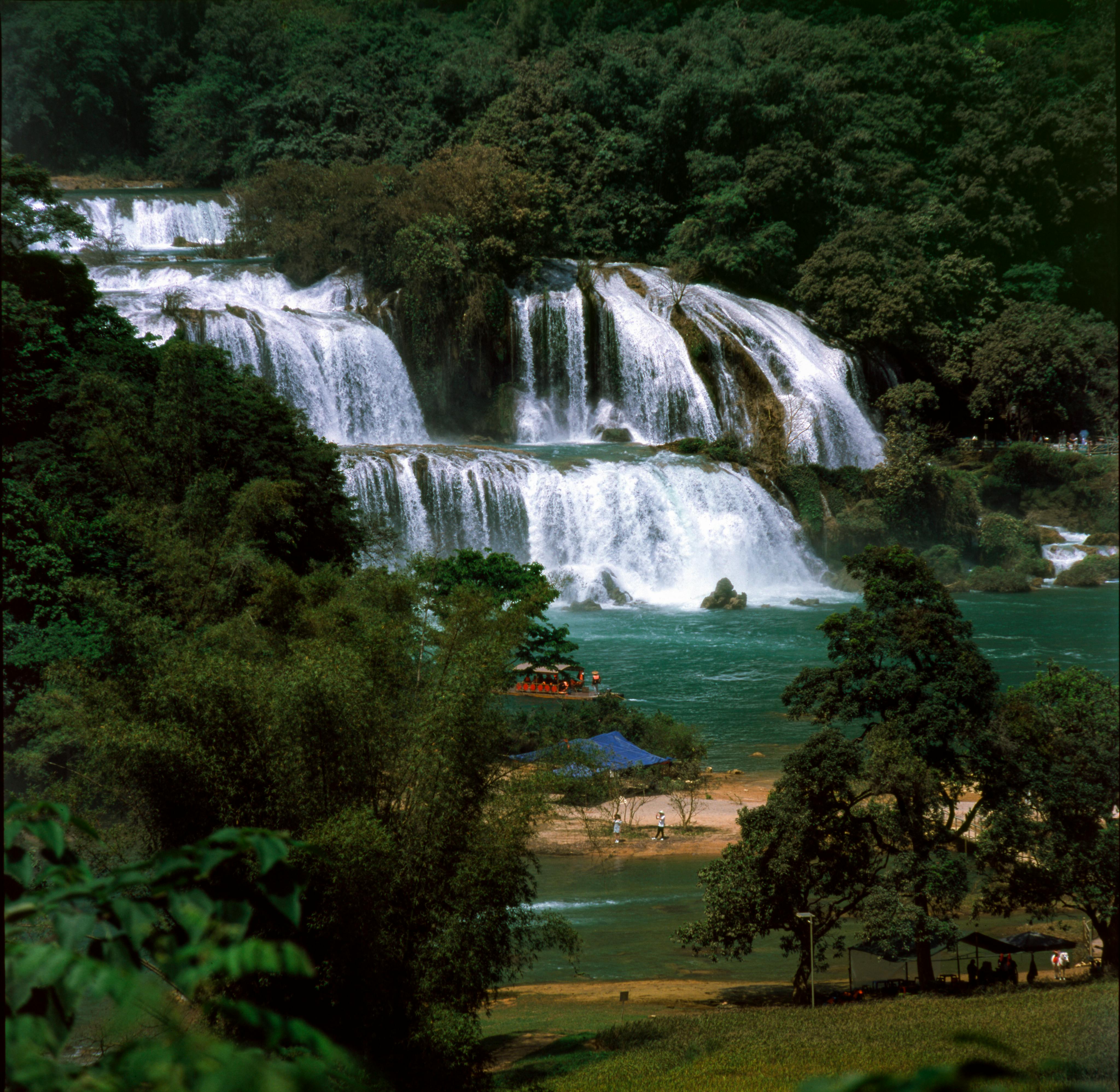 Miễn phí Thác Bản Giốc Hùng Vĩ ở Cao Bằng Ảnh lưu trữ