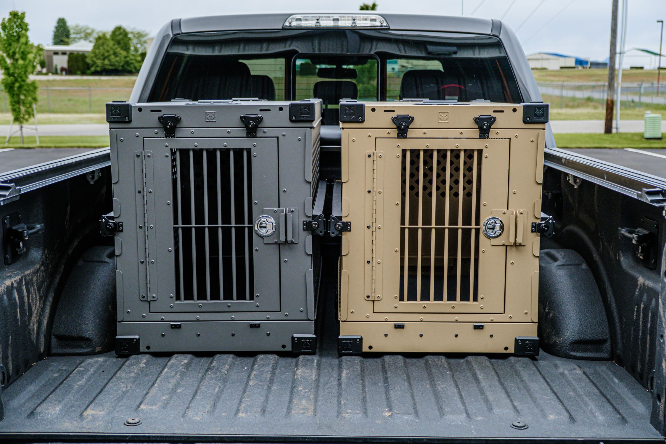 Mod Dog Running Rack Durable Dog Crates in Truck Bed for Safe Travel · Free Stock Photo