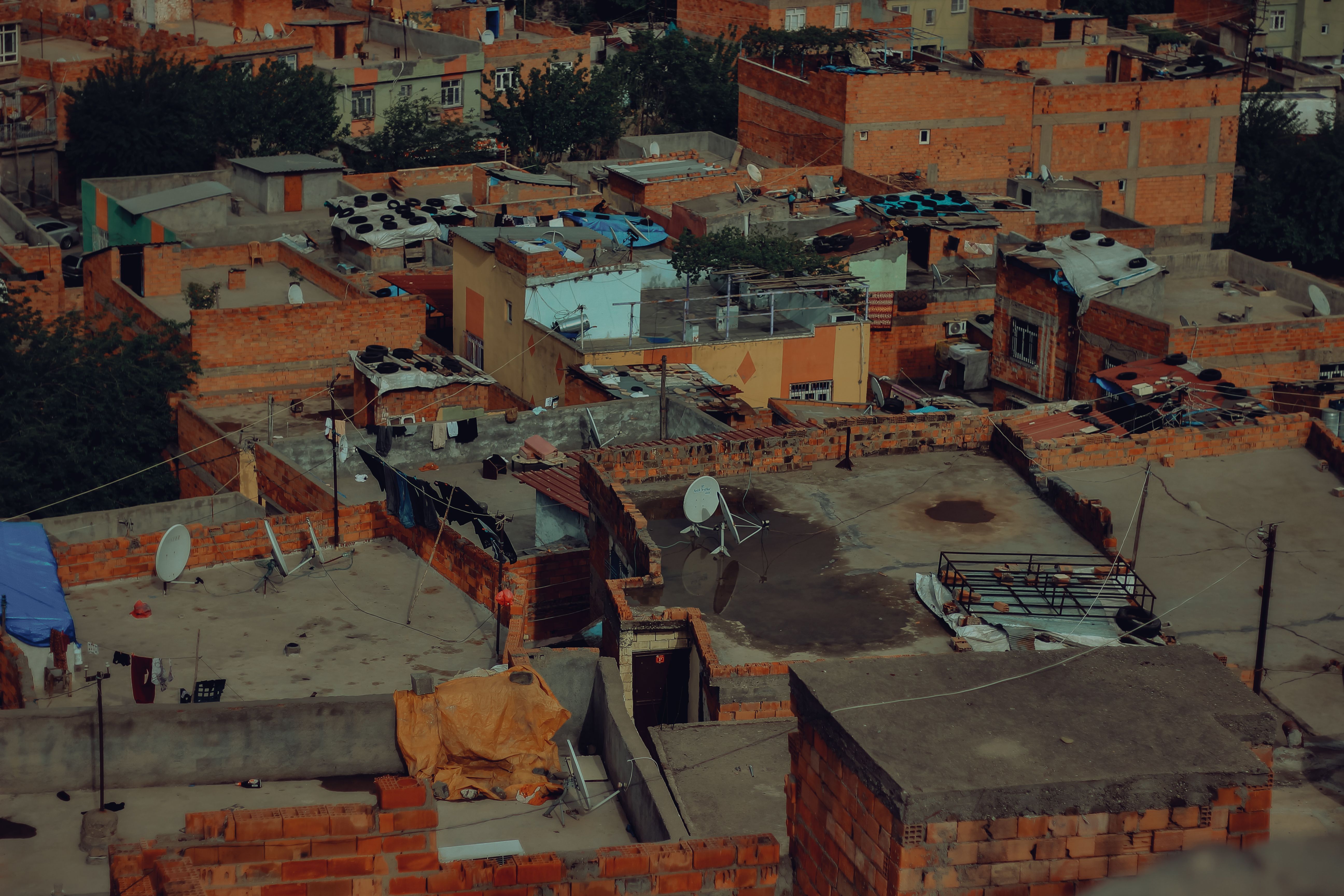 Home-insurance premiums just hit a record high. Here’s where they spiked the most. — Photo by Şehriban karakaya on Pexels