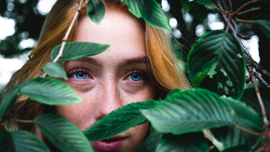 managing eye irritation from environmental factors
