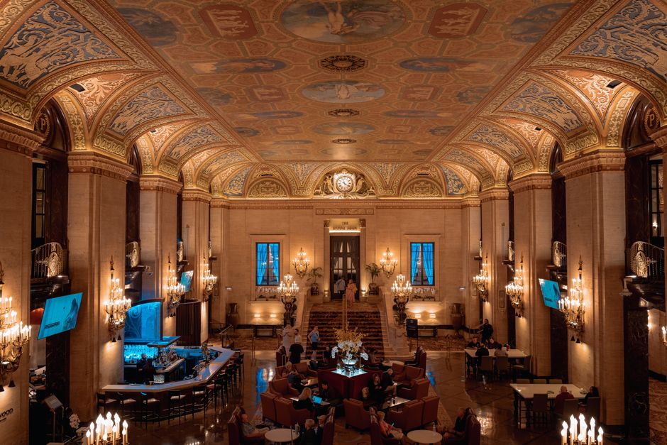 Explore the World's Most Luxurious Hotels
